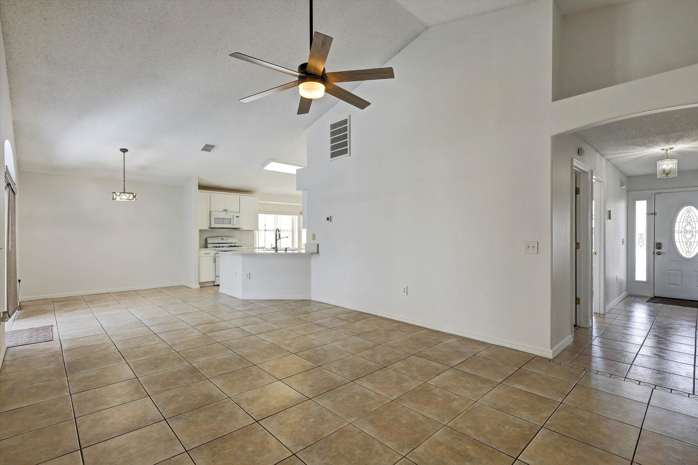 1175 Jaybee Avenue, Davenport, FL 33897 — photo 12 of 34