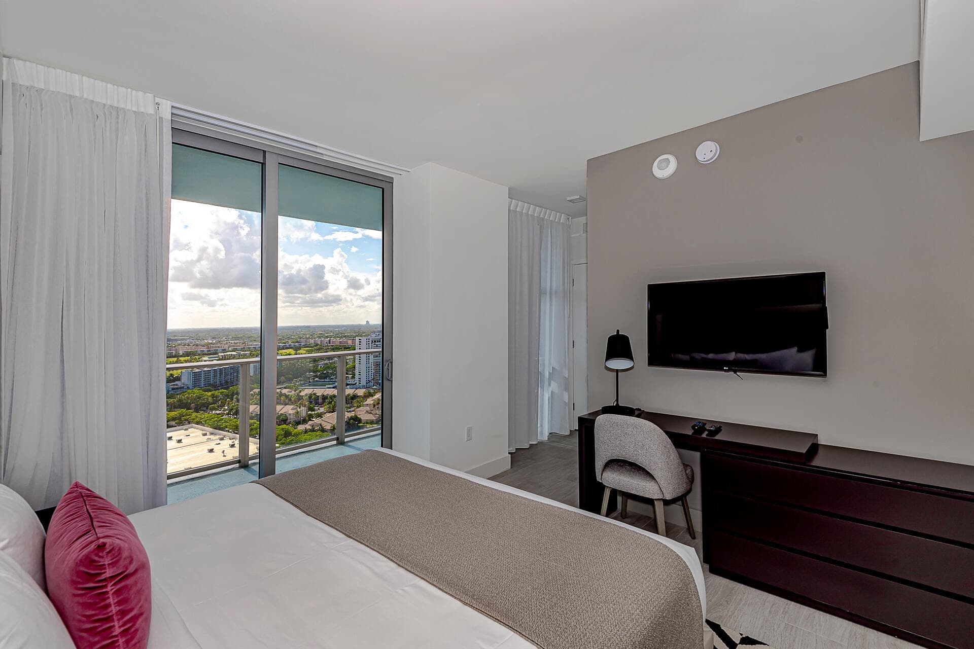 4010 S Ocean Drive R2404, Hollywood, FL 33019 — photo 10 of 28