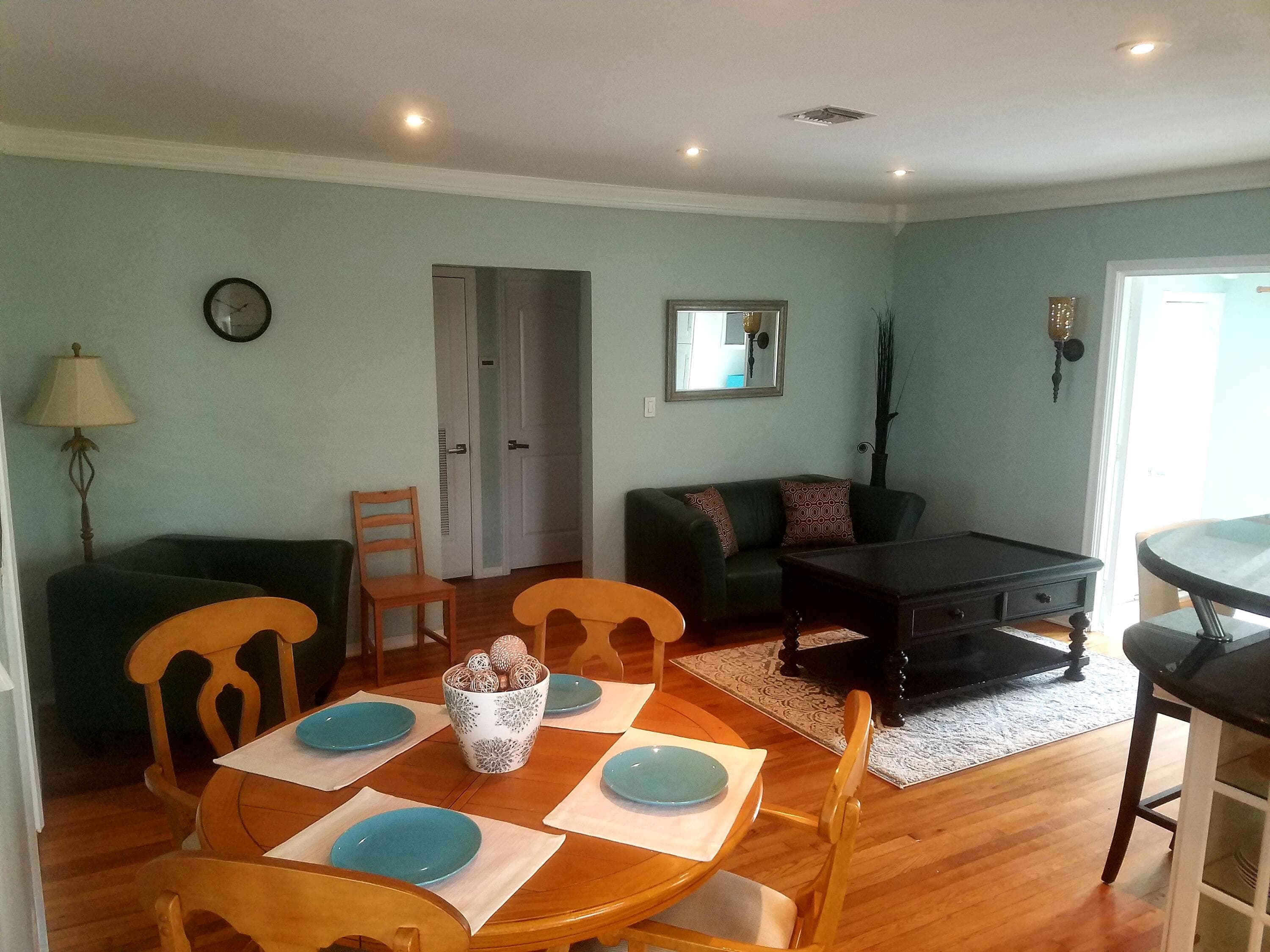 415 NE 8th Avenue, Fort Lauderdale, FL 33301 — photo 7 of 21