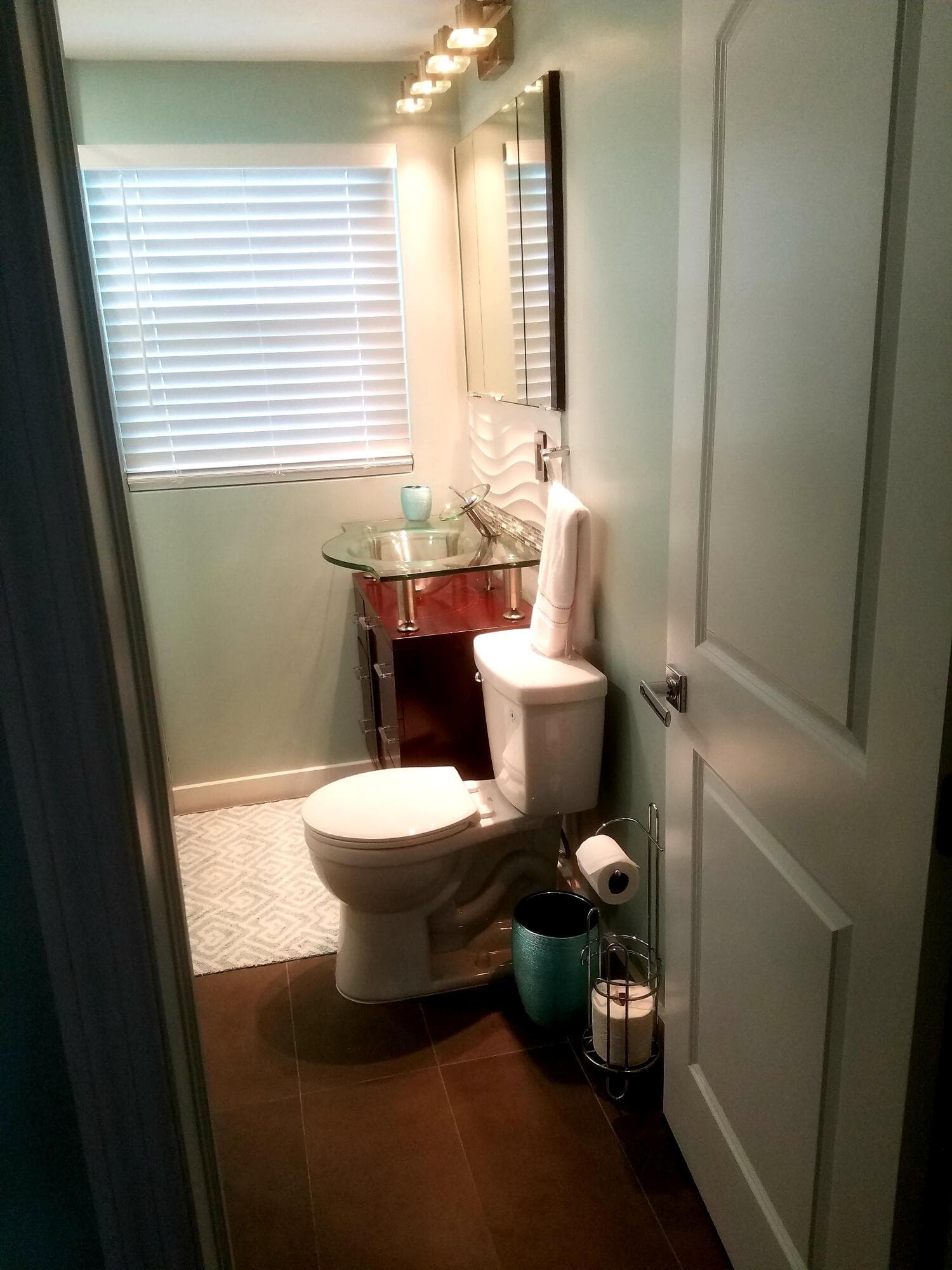 415 NE 8th Avenue, Fort Lauderdale, FL 33301 — photo 12 of 21