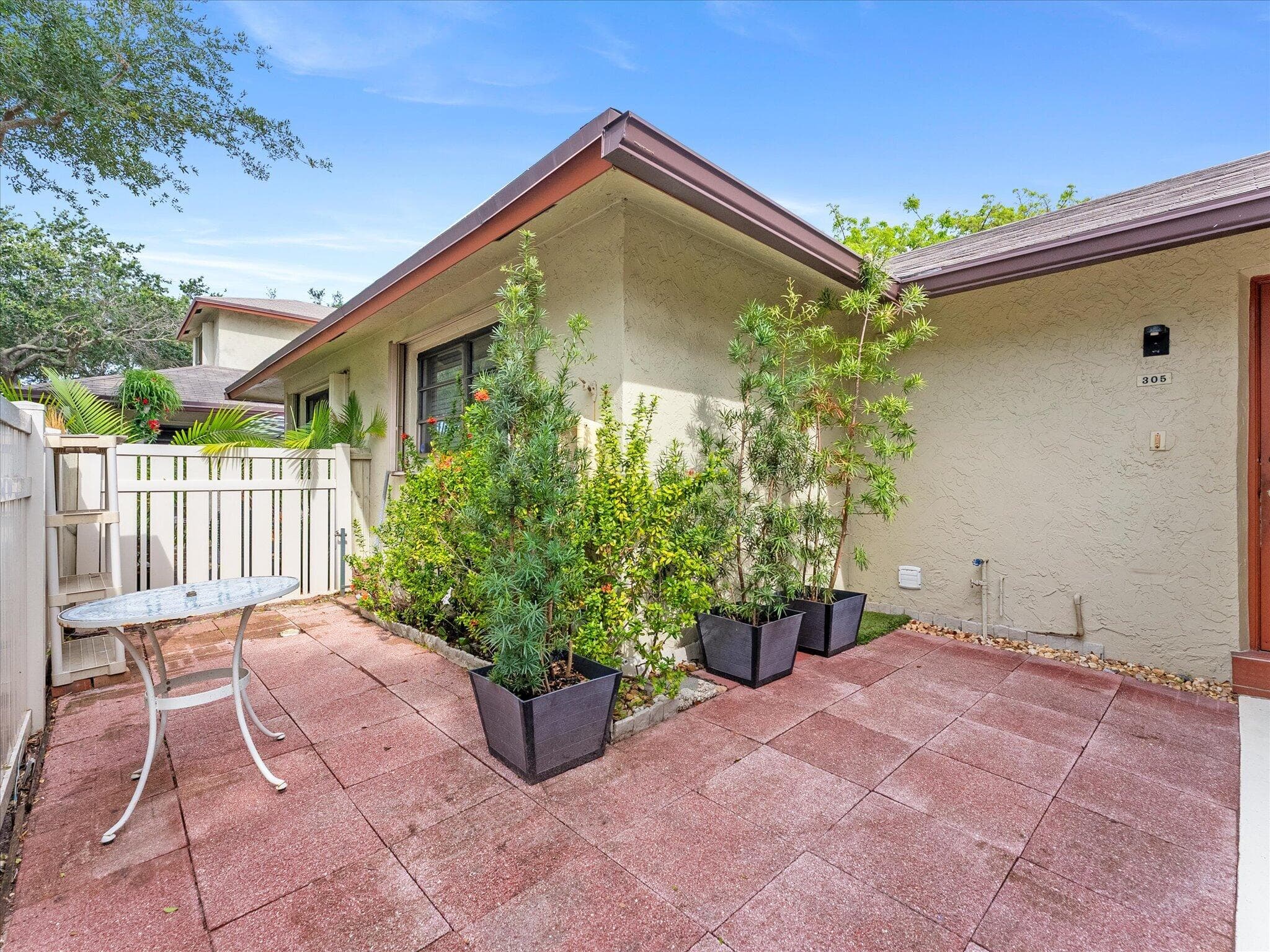 1821 NE 40th Court 305, Pompano Beach, FL 33064 — photo 3 of 23