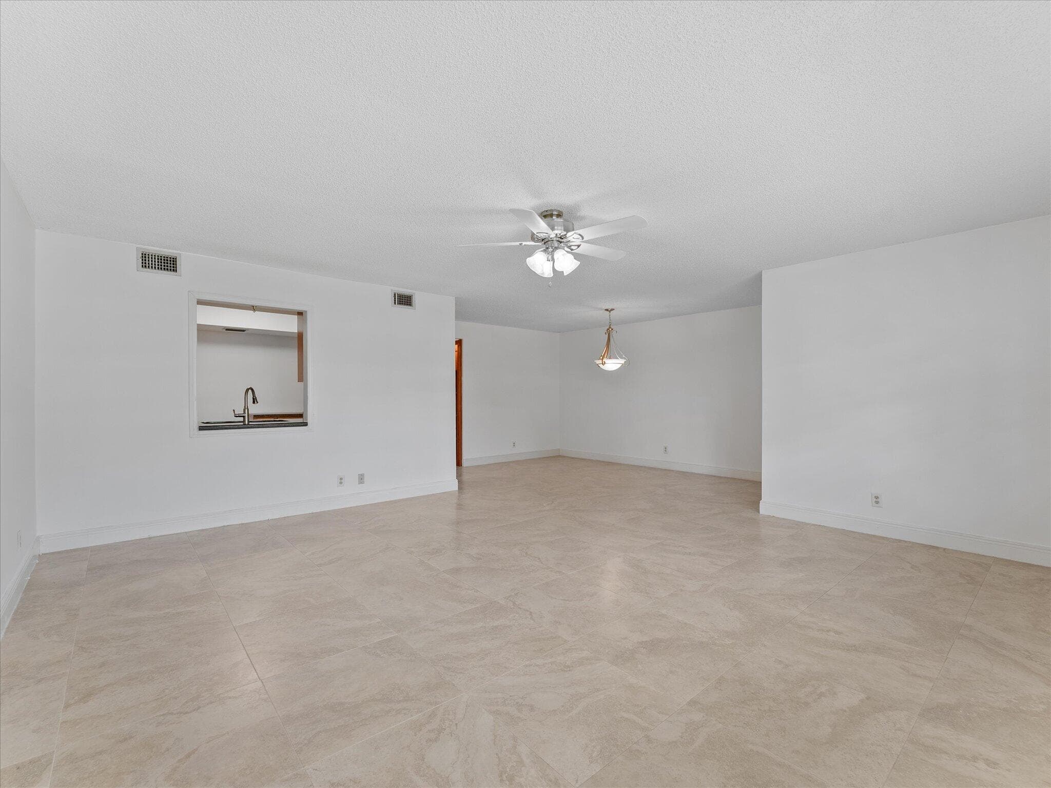 1821 NE 40th Court 305, Pompano Beach, FL 33064 — photo 10 of 23