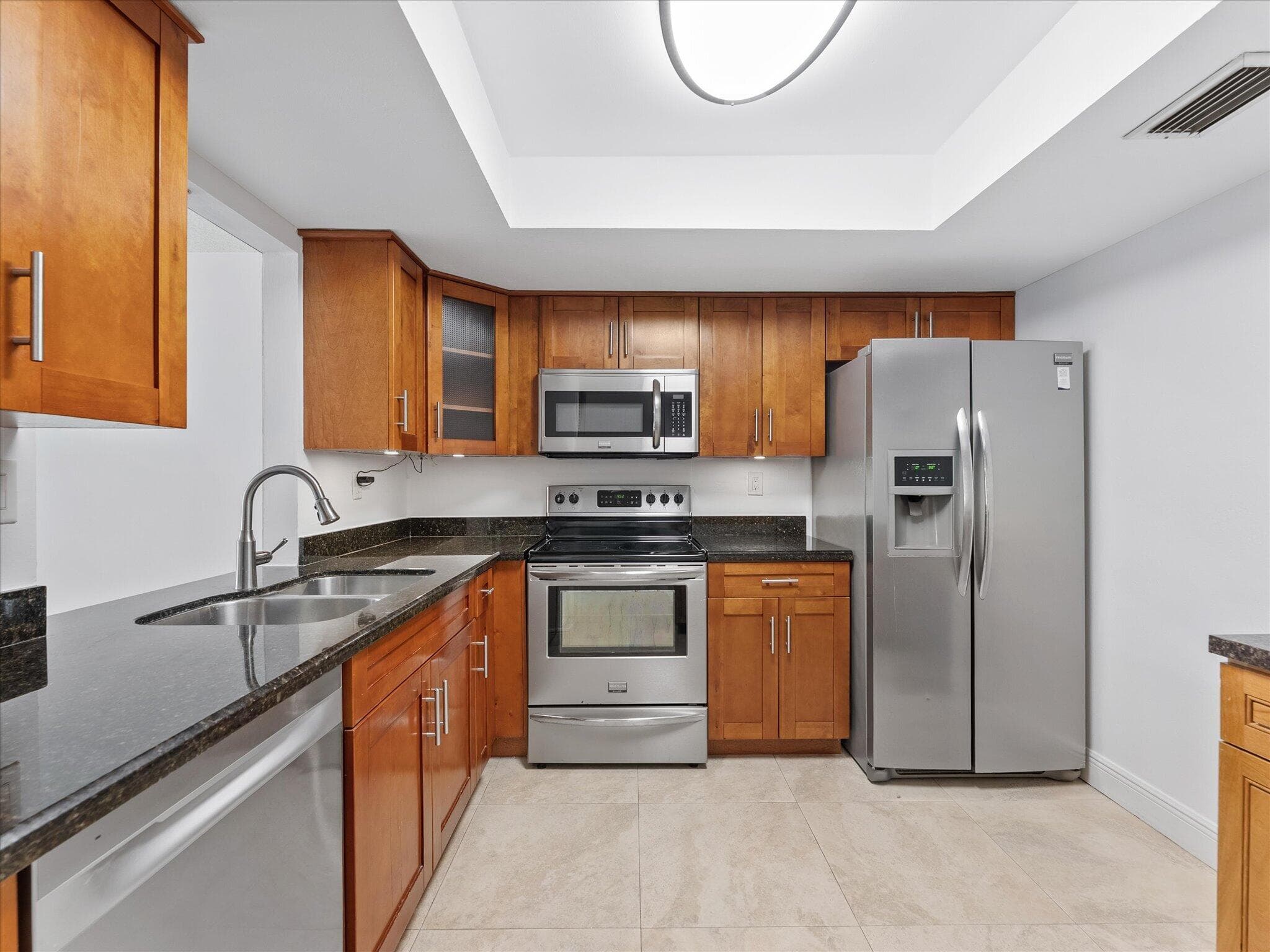 1821 NE 40th Court 305, Pompano Beach, FL 33064 — photo 8 of 23