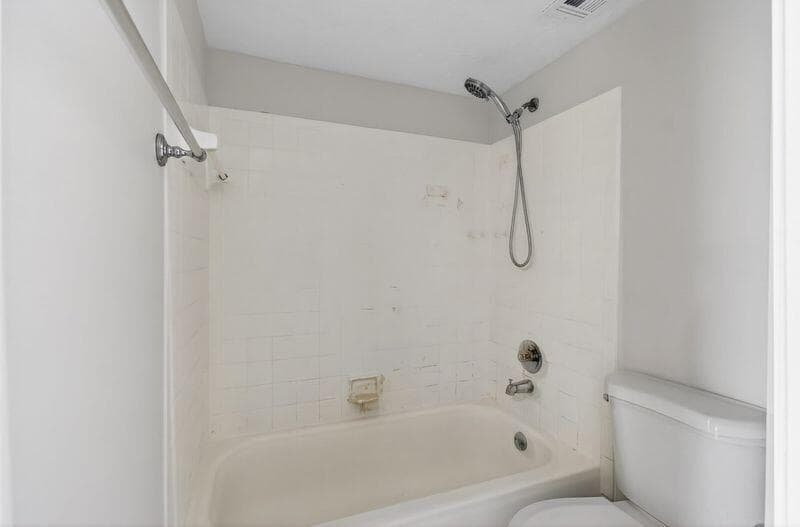 738 Executive Center Drive 35, West Palm Beach, FL 33401 — photo 12 of 28