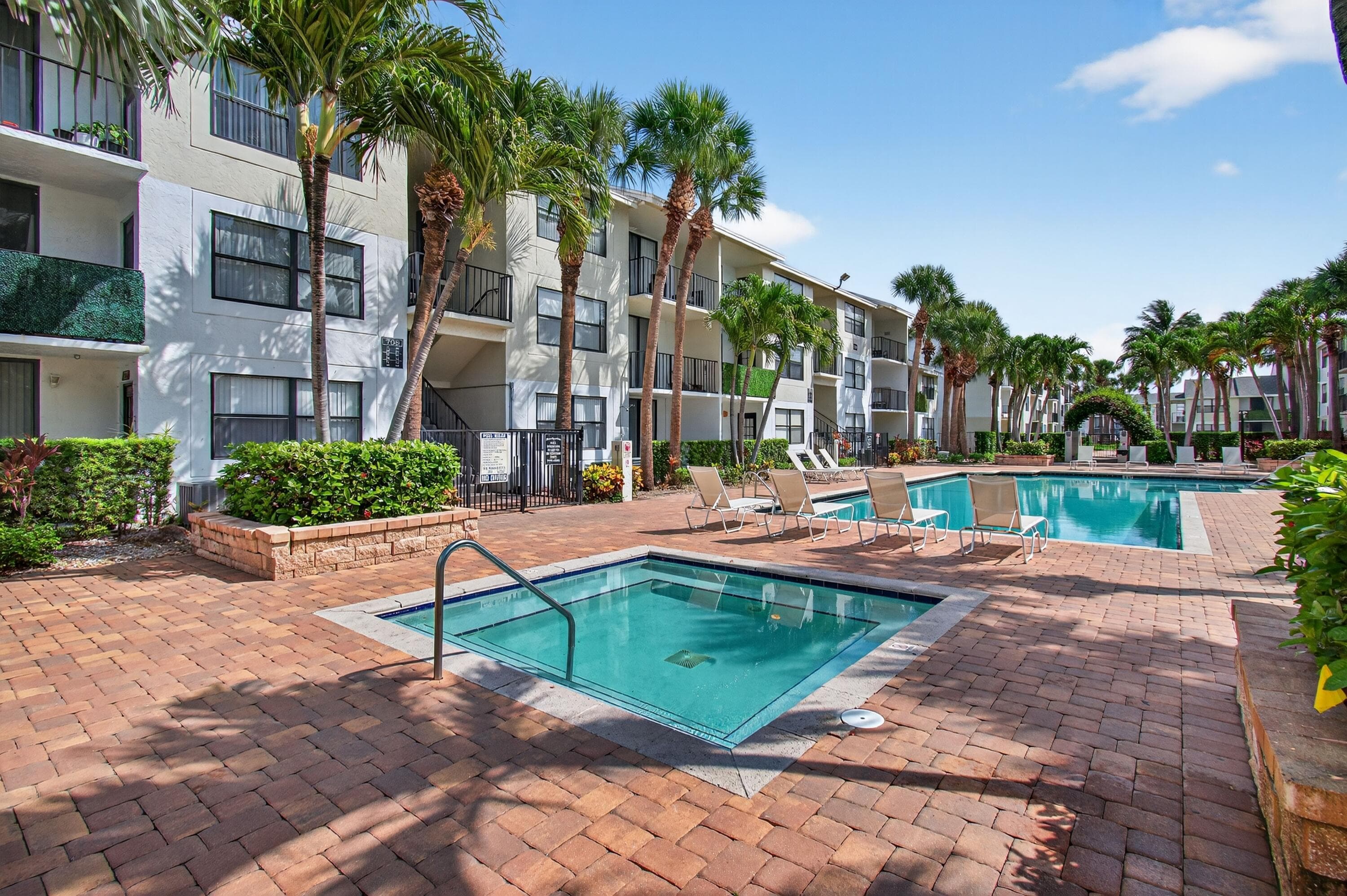 738 Executive Center Drive 35, West Palm Beach, FL 33401 — photo 17 of 28