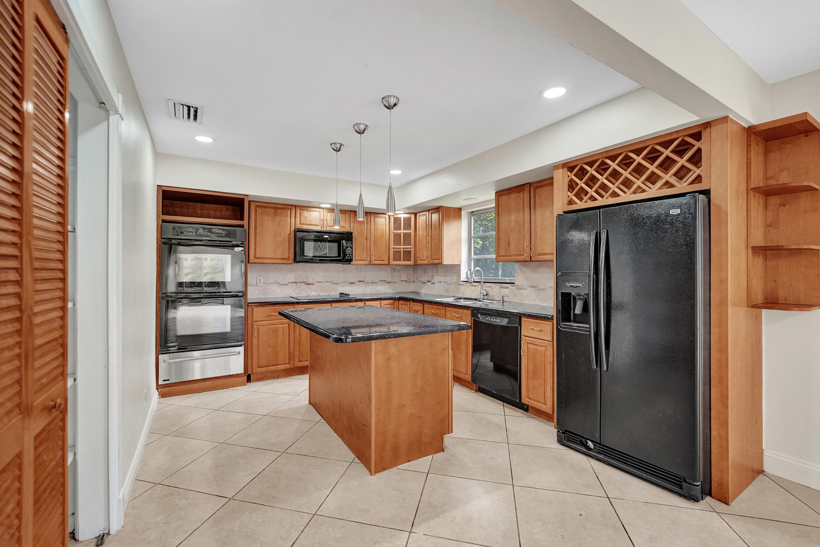 4721 Sarazen Drive, Hollywood, FL 33021 — photo 16 of 46