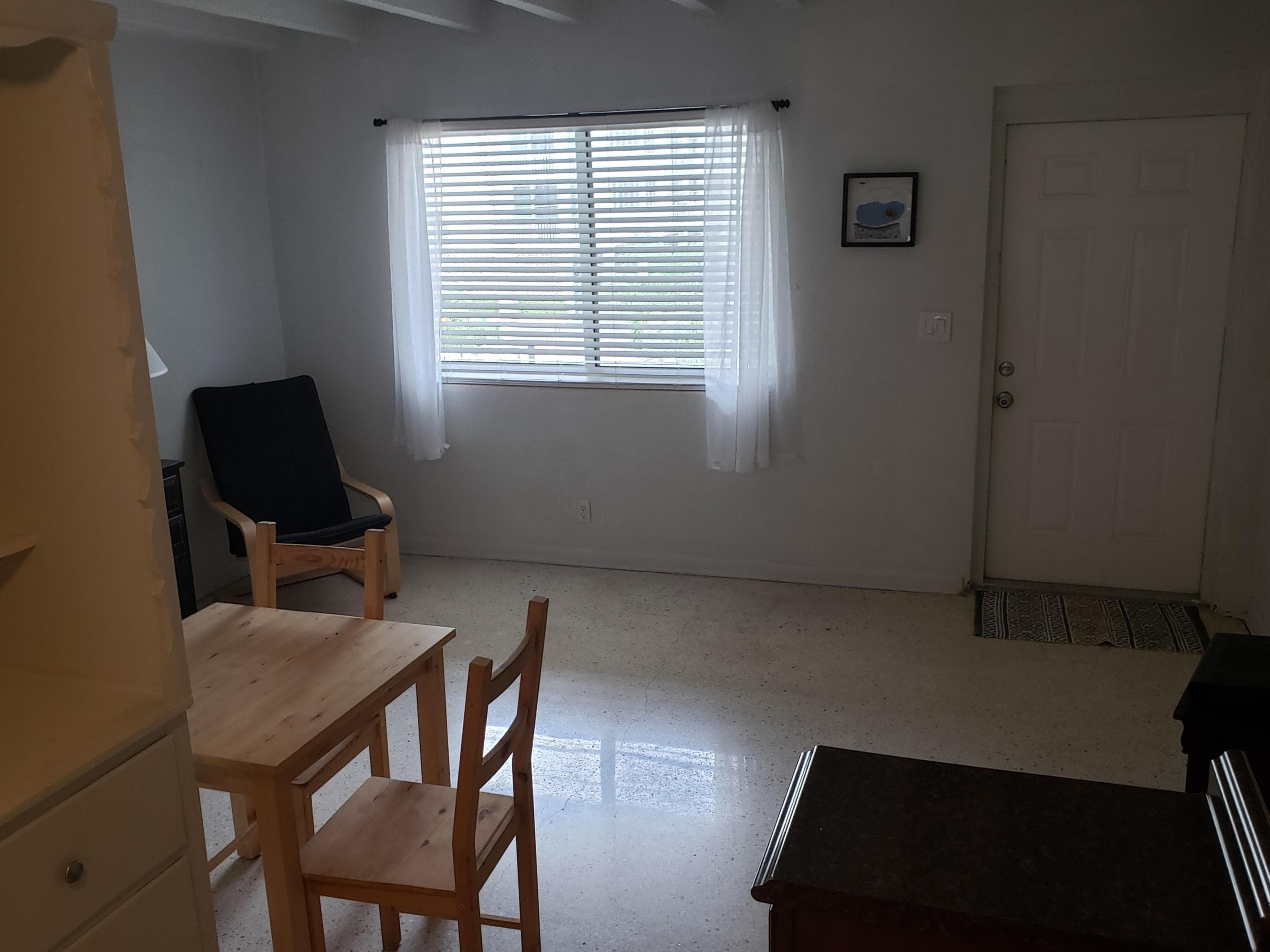 100 Cascade Lane 8, Palm Beach Shores, FL 33404 — photo 4 of 5