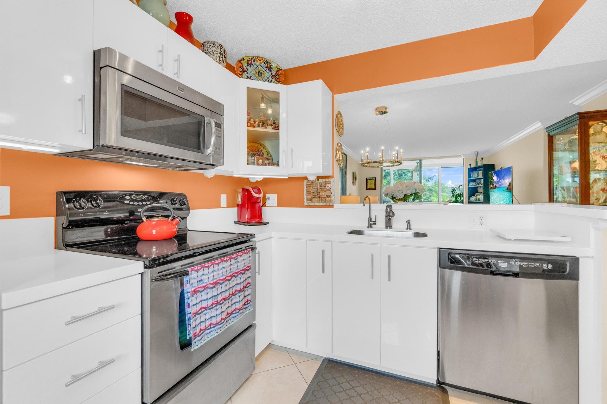 6795 Huntington Lane 306, Delray Beach, FL 33446 — photo 2 of 72