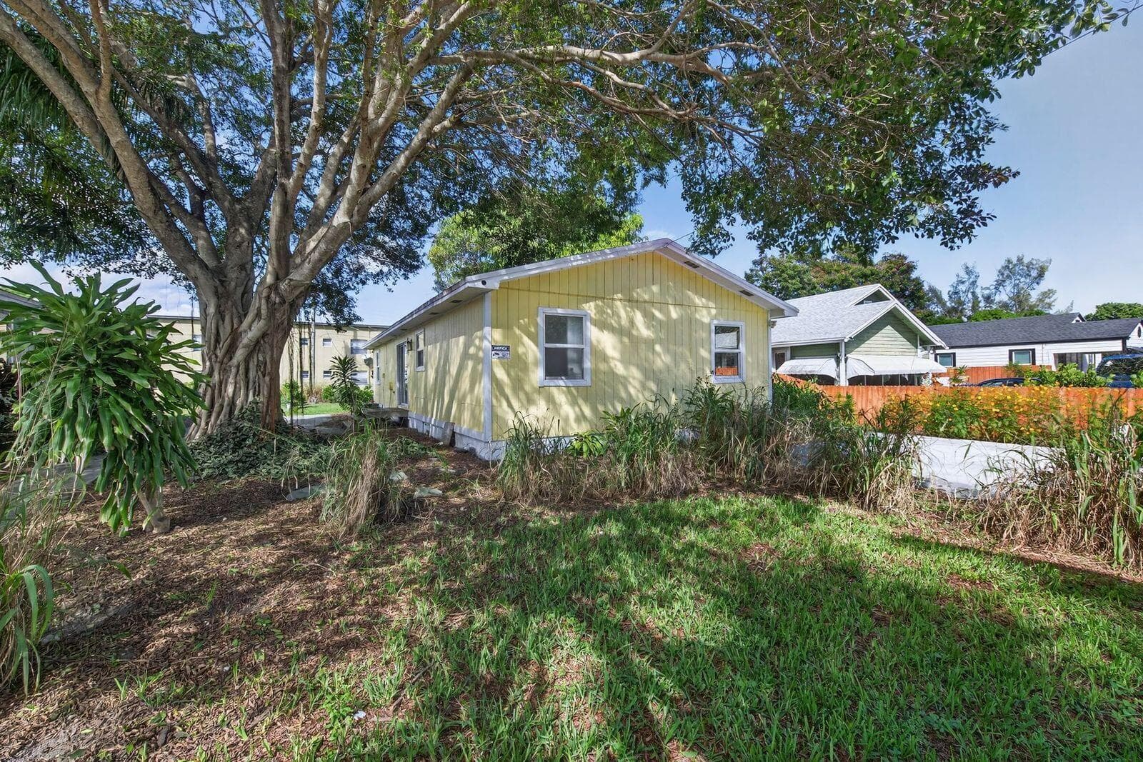 117 NE 8th Street, Pompano Beach, FL 33060 — photo 14 of 31