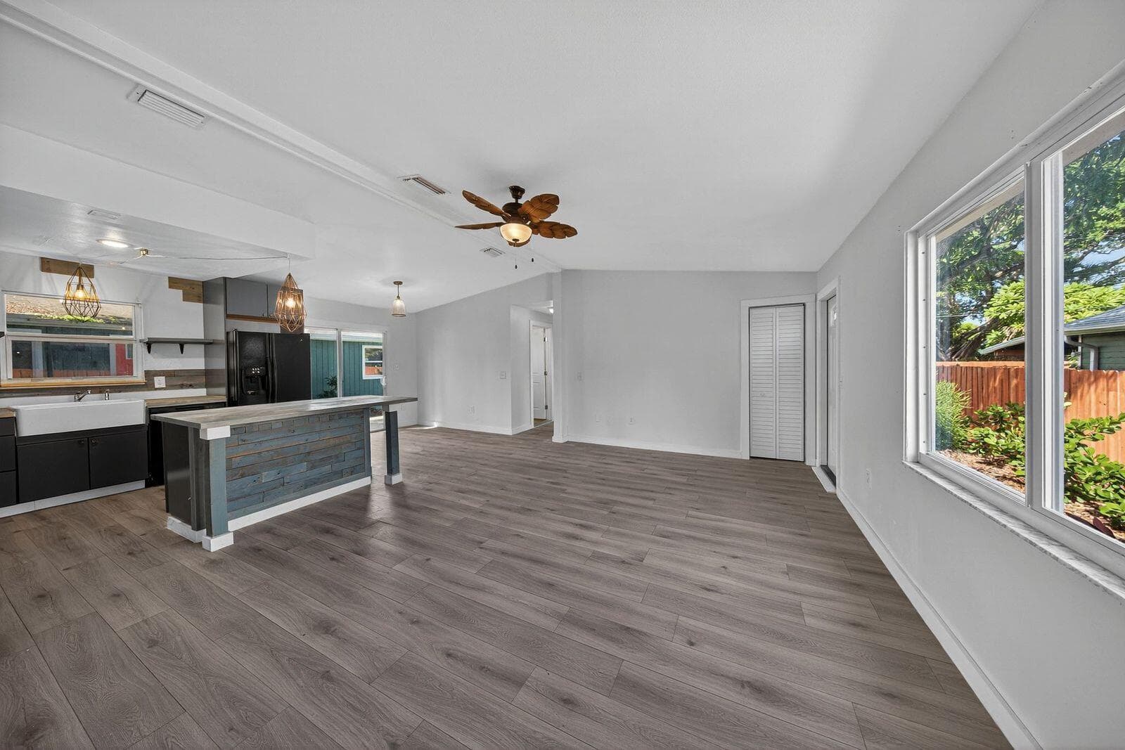 117 NE 8th Street, Pompano Beach, FL 33060 — photo 18 of 31