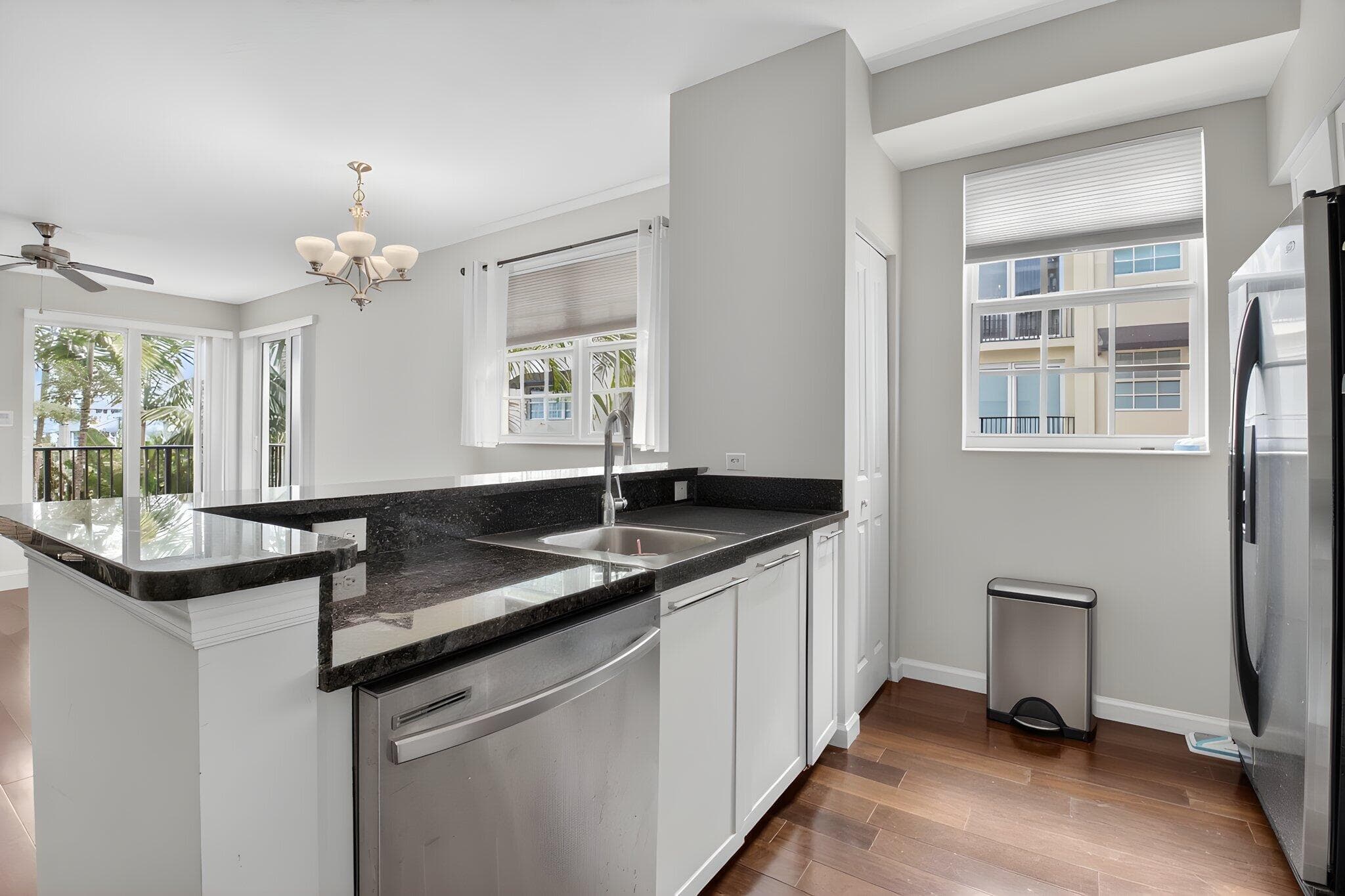 225 NE 1st Street 301, Delray Beach, FL 33444 — photo 12 of 20