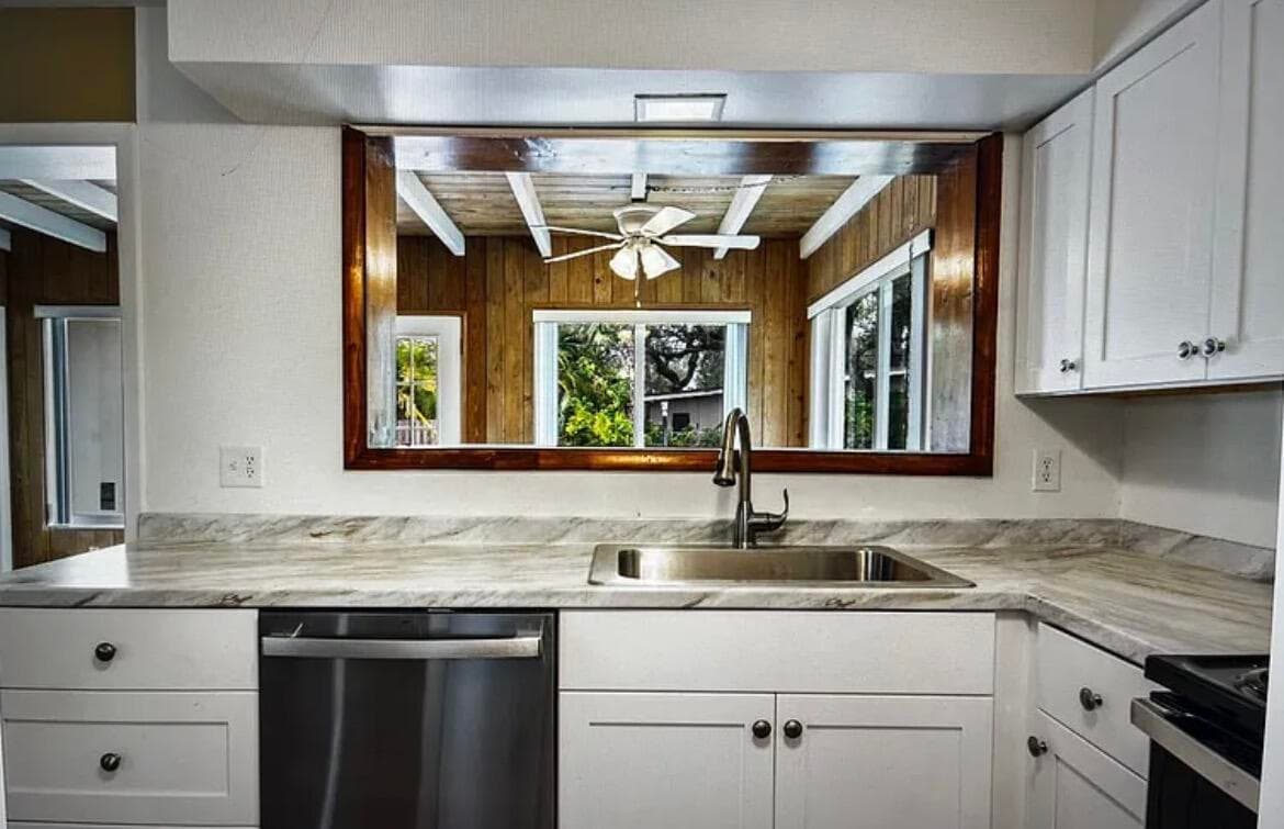 515 Cypress Road, Vero Beach, FL 32963 — photo 7 of 15