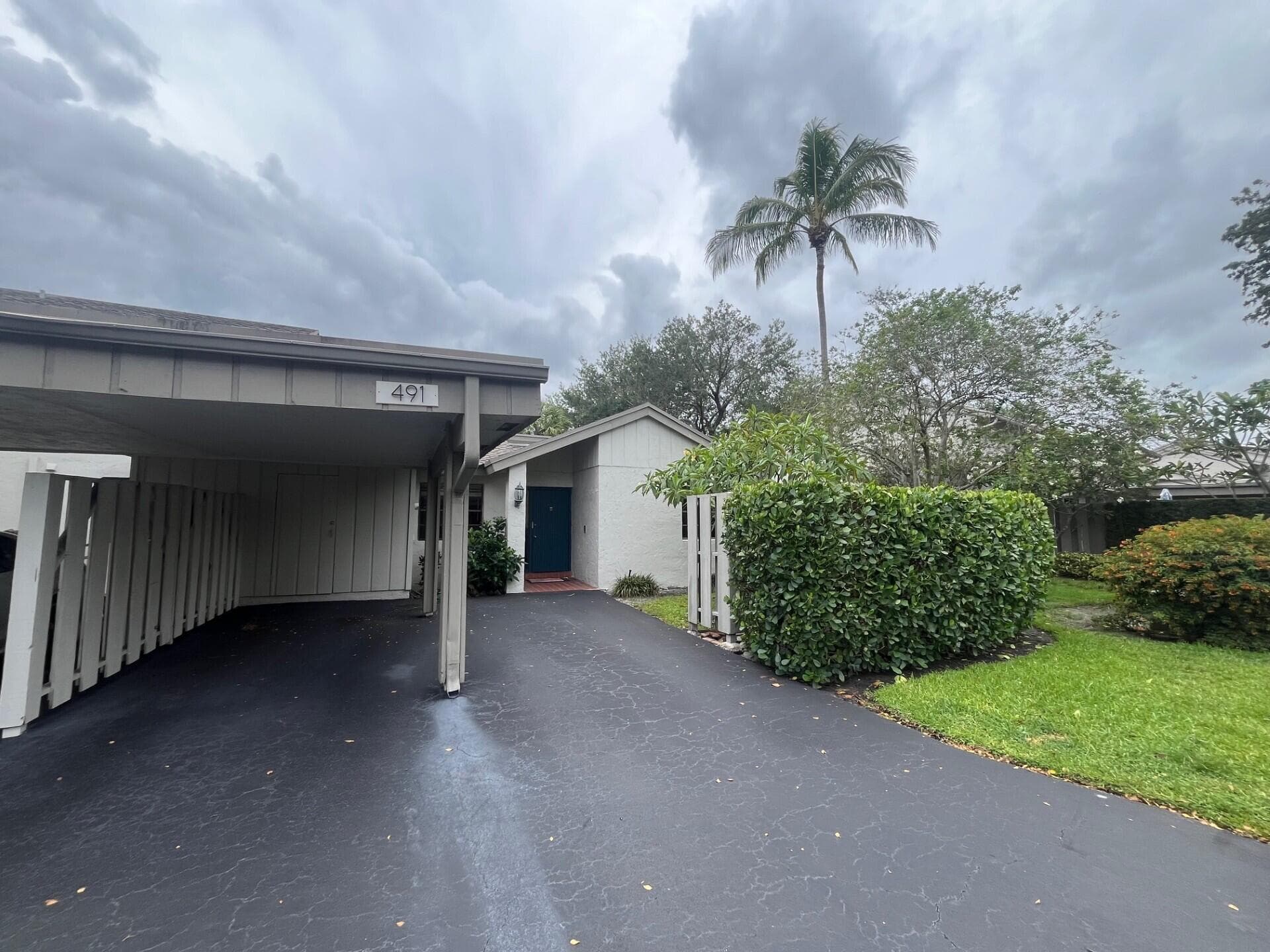 491 Deer Creek Wildwood Ln Lane E, Deerfield Beach, FL 33442 — photo 1 of 31