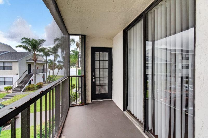 728 Executive Center Drive 29, West Palm Beach, FL 33401 — photo 34 of 49