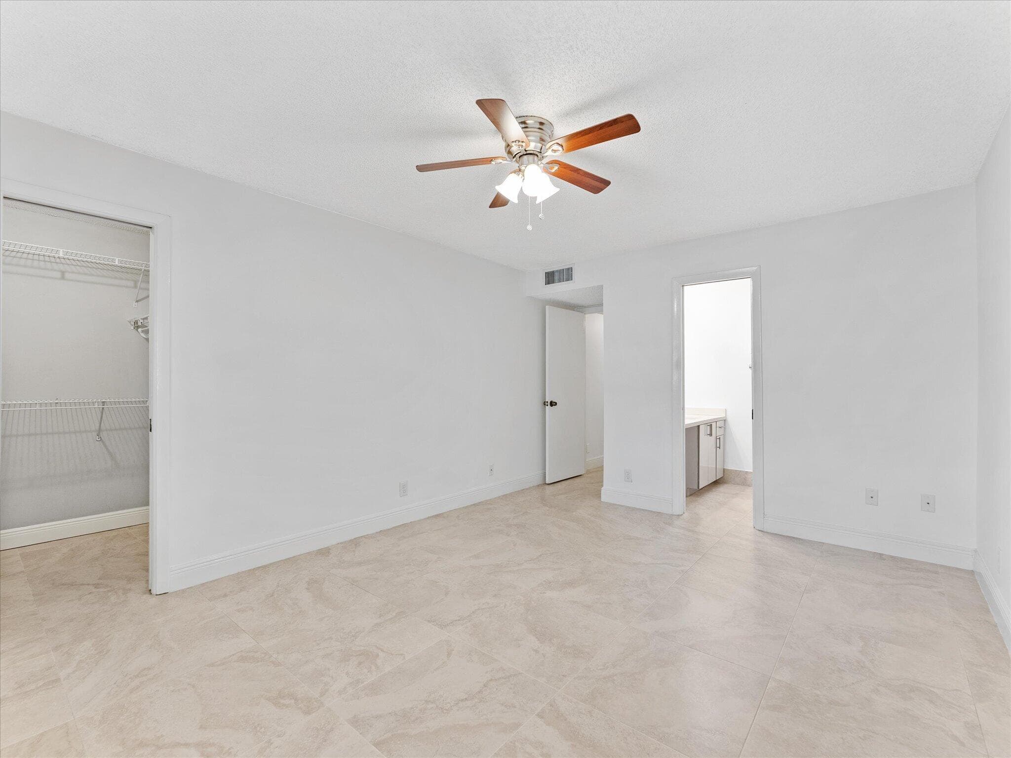 1821 NE 40th Court 305, Pompano Beach, FL 33064 — photo 14 of 23