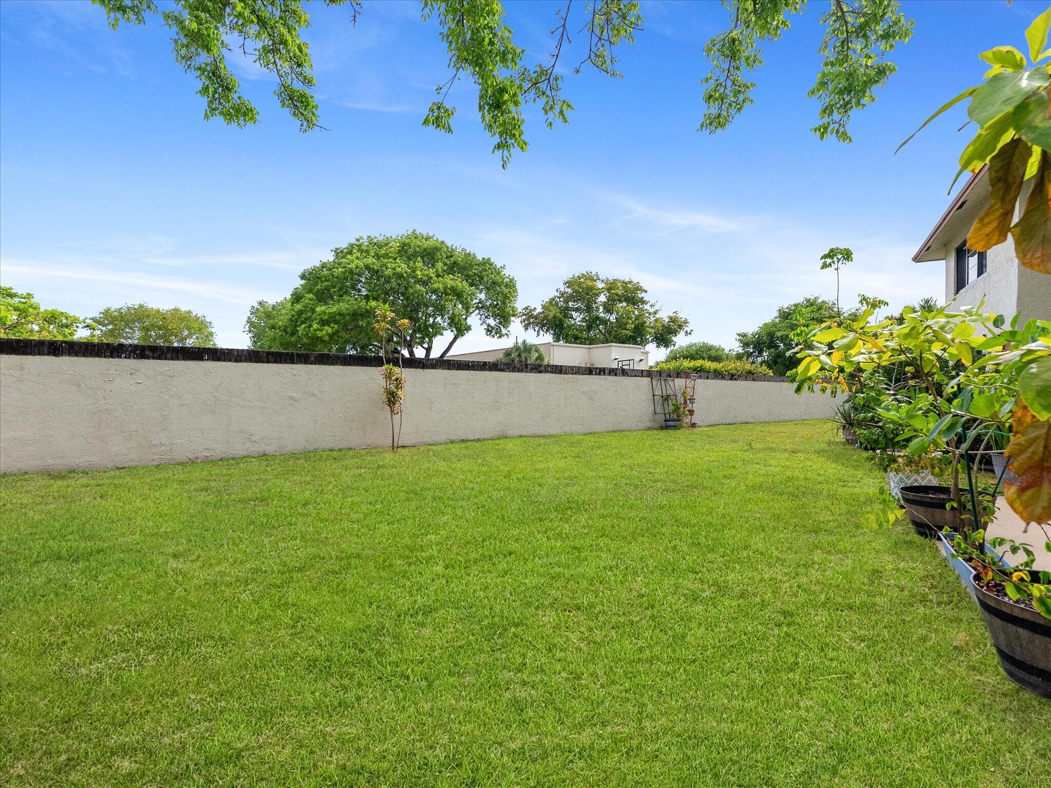 1821 NE 40th Court 305, Pompano Beach, FL 33064 — photo 21 of 23