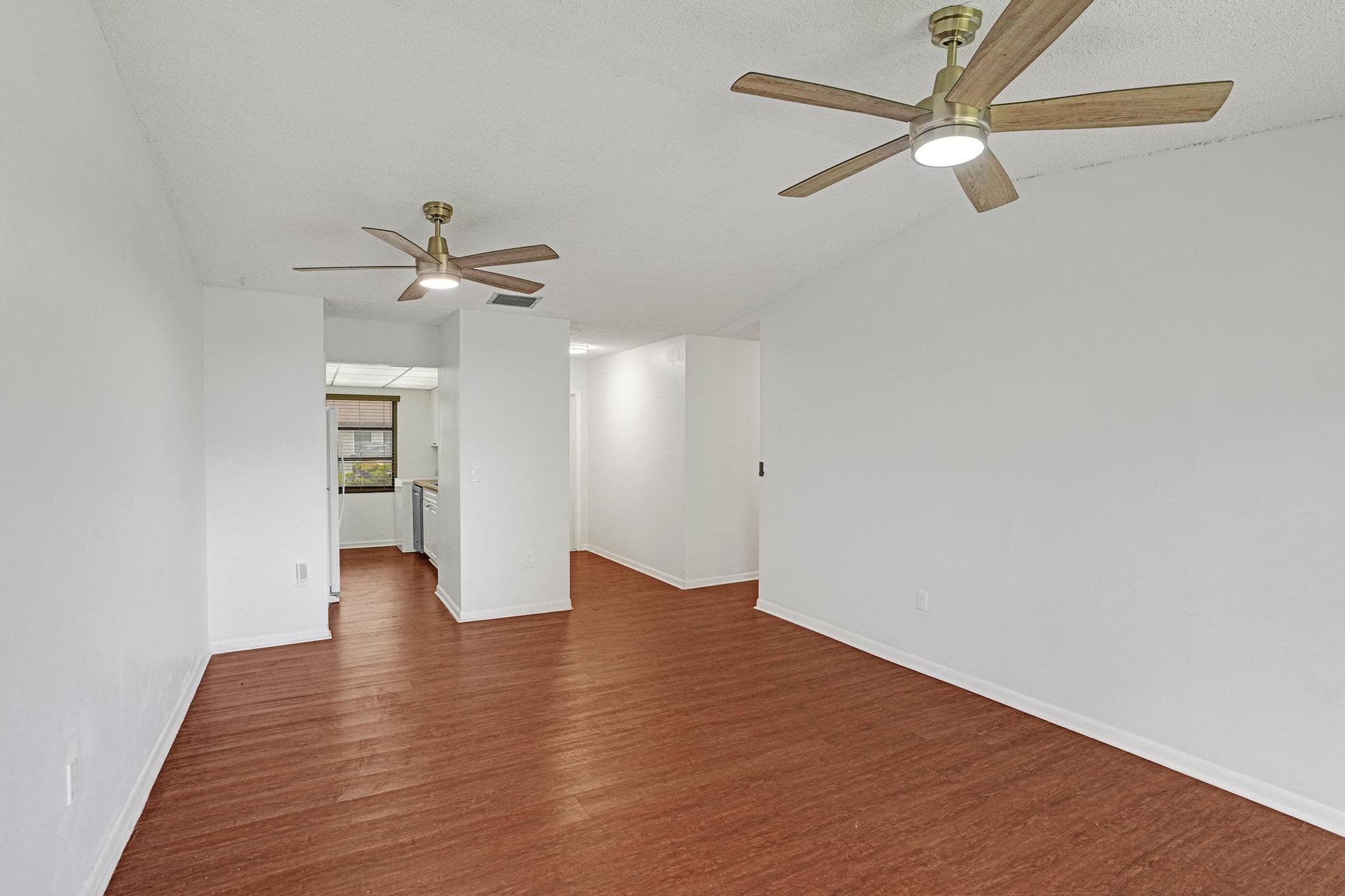 13934 SW 52nd Terrace, Miami, FL 33175 — photo 4 of 33