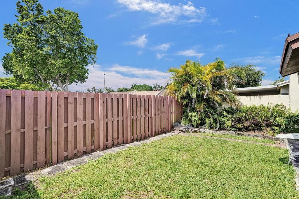 13934 SW 52nd Terrace, Miami, FL 33175 — photo 29 of 33