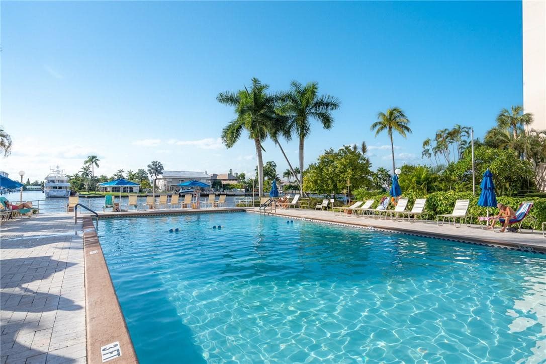 3233 NE 34th Street 1504, Fort Lauderdale, FL 33308 — photo 23 of 27