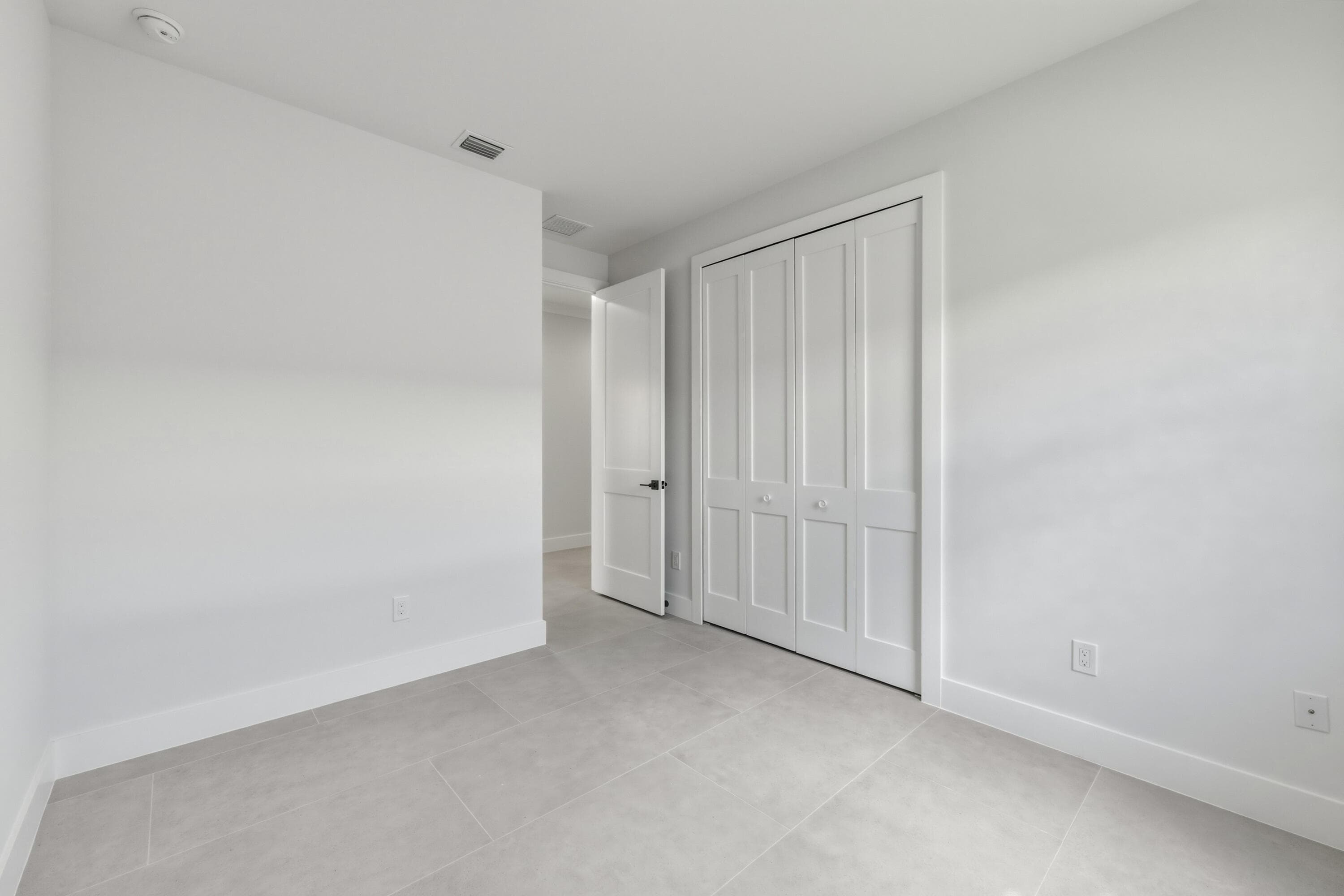 1022 Miami Boulevard, Delray Beach, FL 33483 — photo 31 of 94