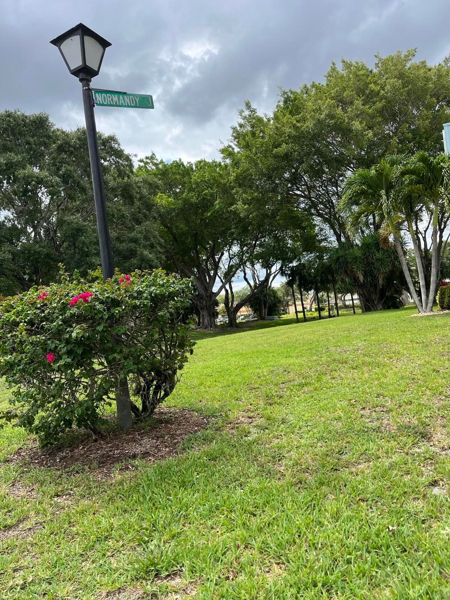 434 Normandy J, Delray Beach, FL 33484 — photo 2 of 18
