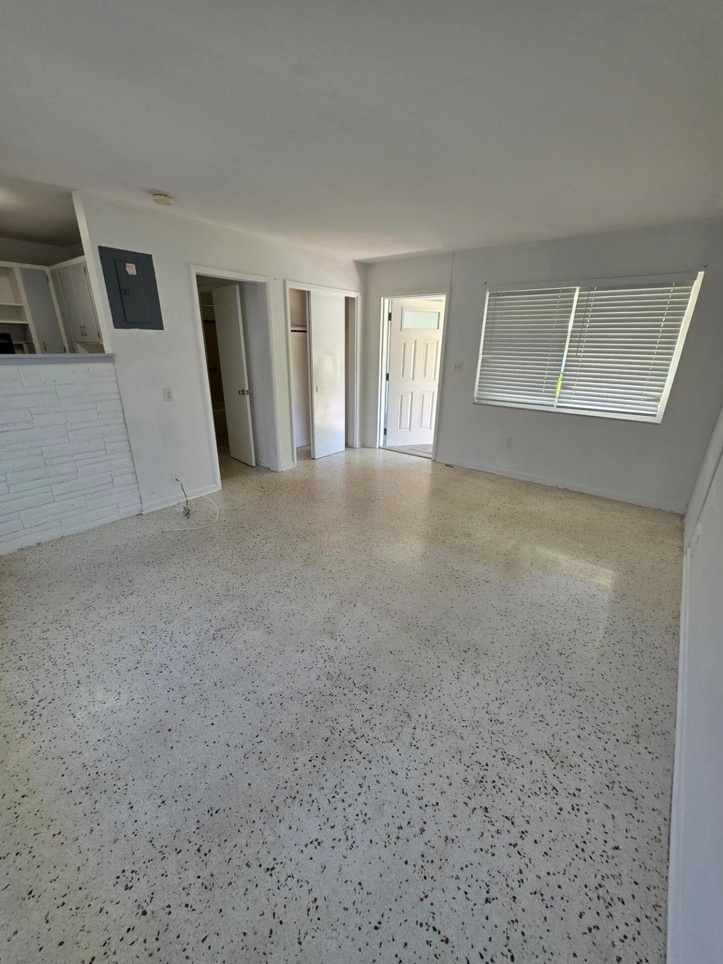 1216 Cabana Road 1a, Singer Island, FL 33404 — photo 2 of 9