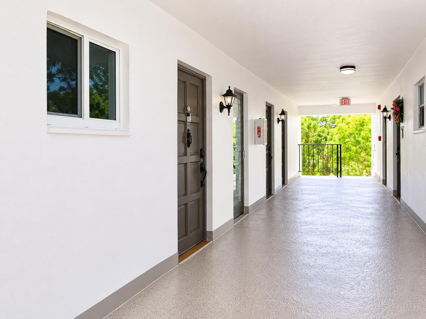1201 Hillcrest Court 315, Hollywood, FL 33021 — photo 4 of 22