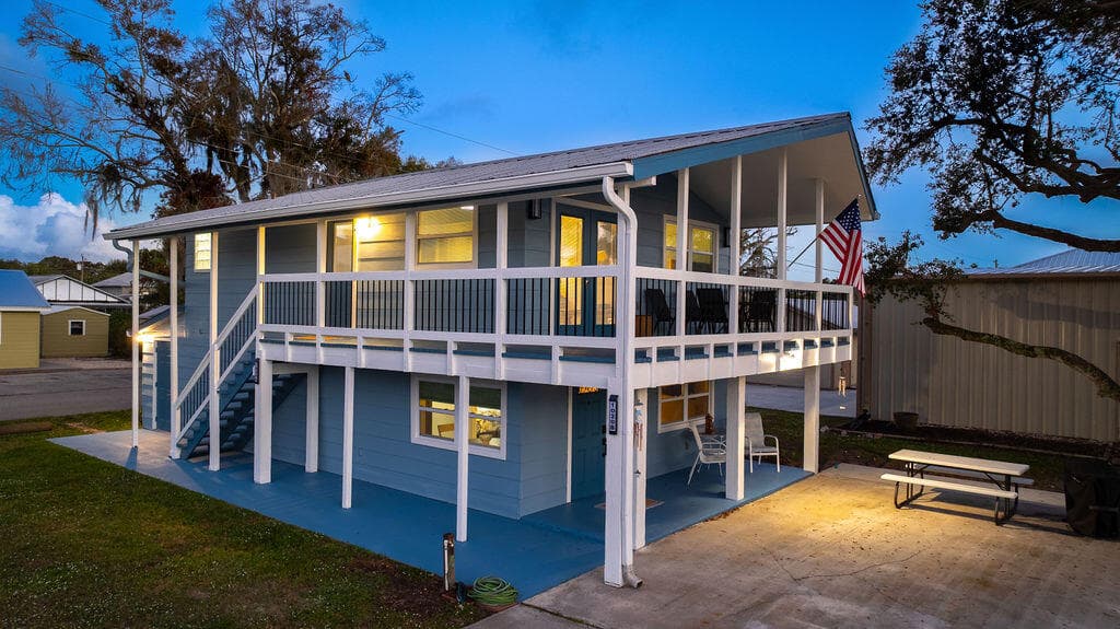 1020 4th Street, Okeechobee, FL 34974 — photo 1 of 34