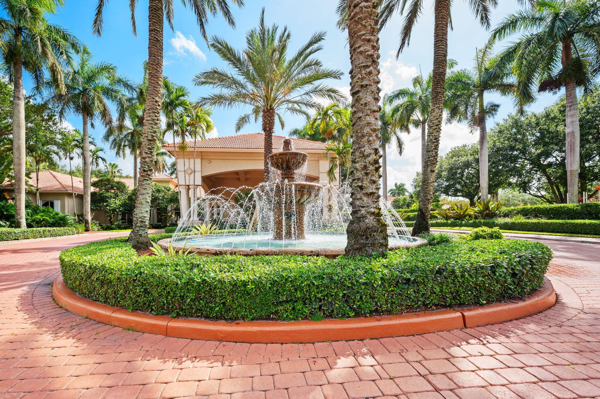 2110 NW 75th Way, Pembroke Pines, FL 33024 — photo 27 of 43