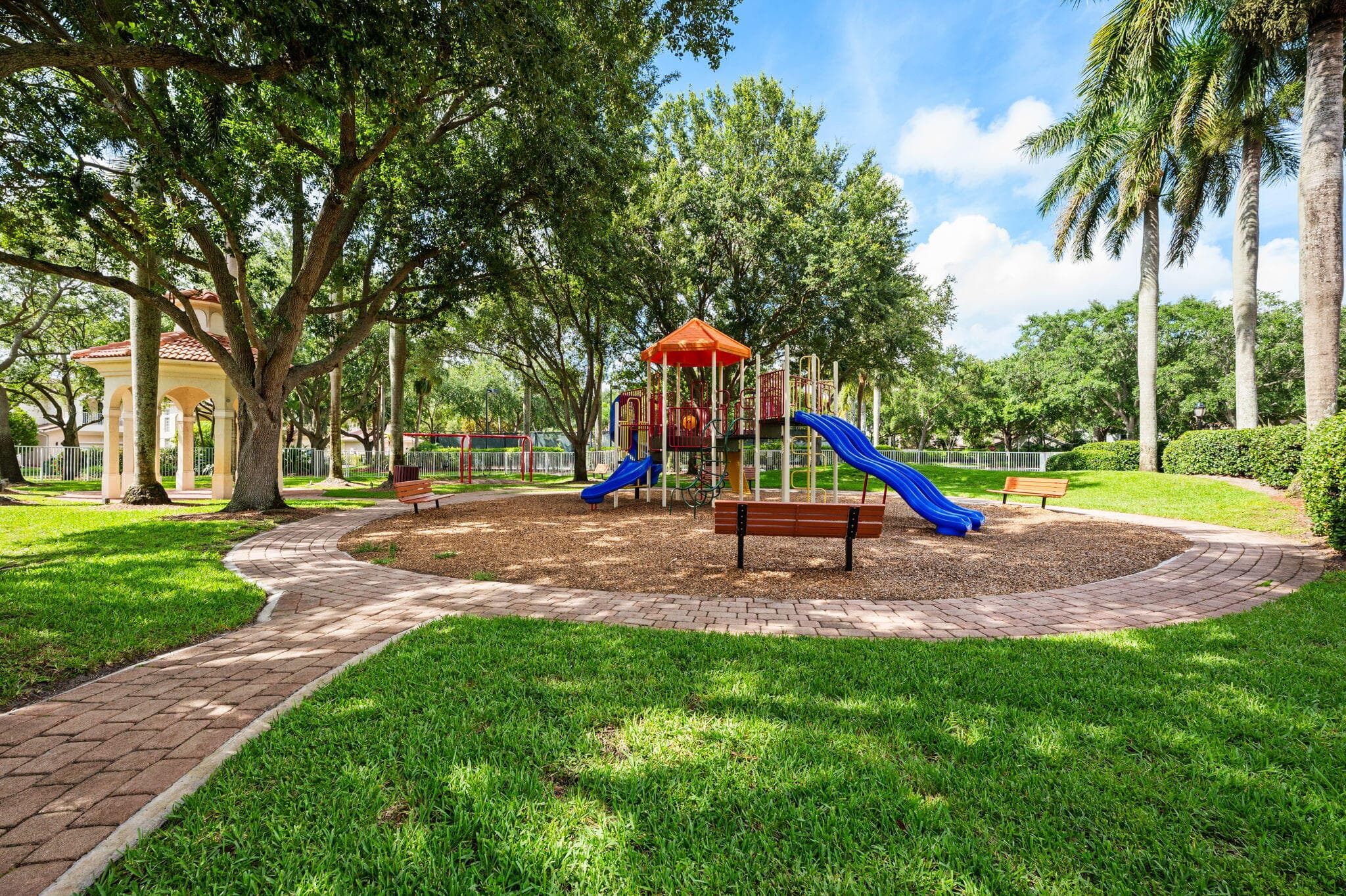 2110 NW 75th Way, Pembroke Pines, FL 33024 — photo 32 of 43