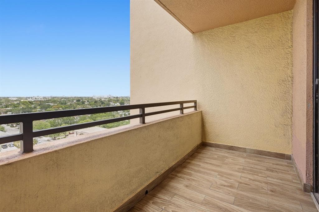 110 N Federal Highway 1108, Fort Lauderdale, FL 33301 — photo 16 of 29