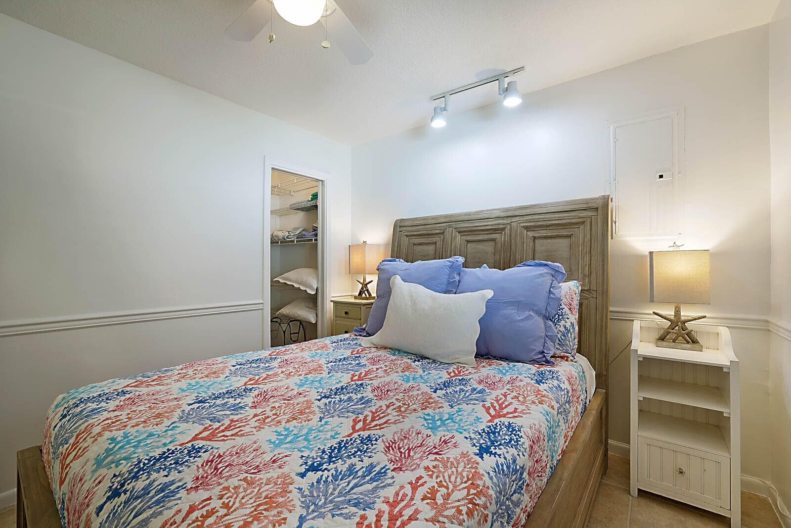 338 NE 7th Avenue A, Delray Beach, FL 33483 — photo 12 of 22