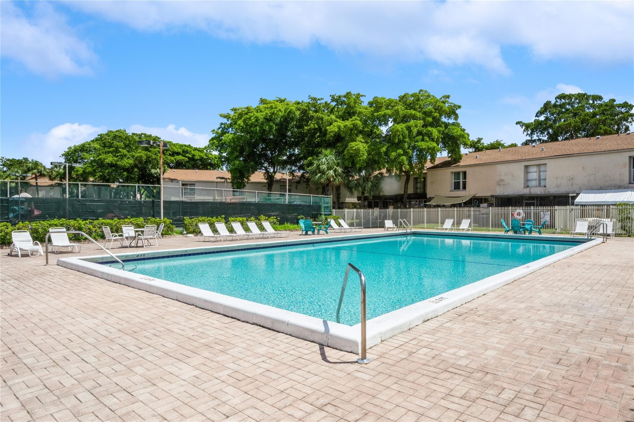 8208 NW 8th Place NW, Plantation, FL 33324 — photo 31 of 34
