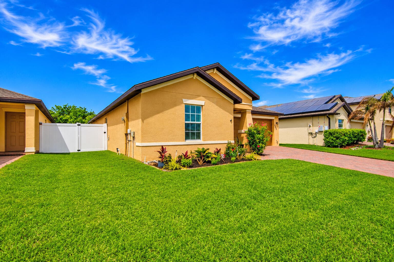 4242 Thurso Way, Fort Pierce, FL 34947 — photo 3 of 26