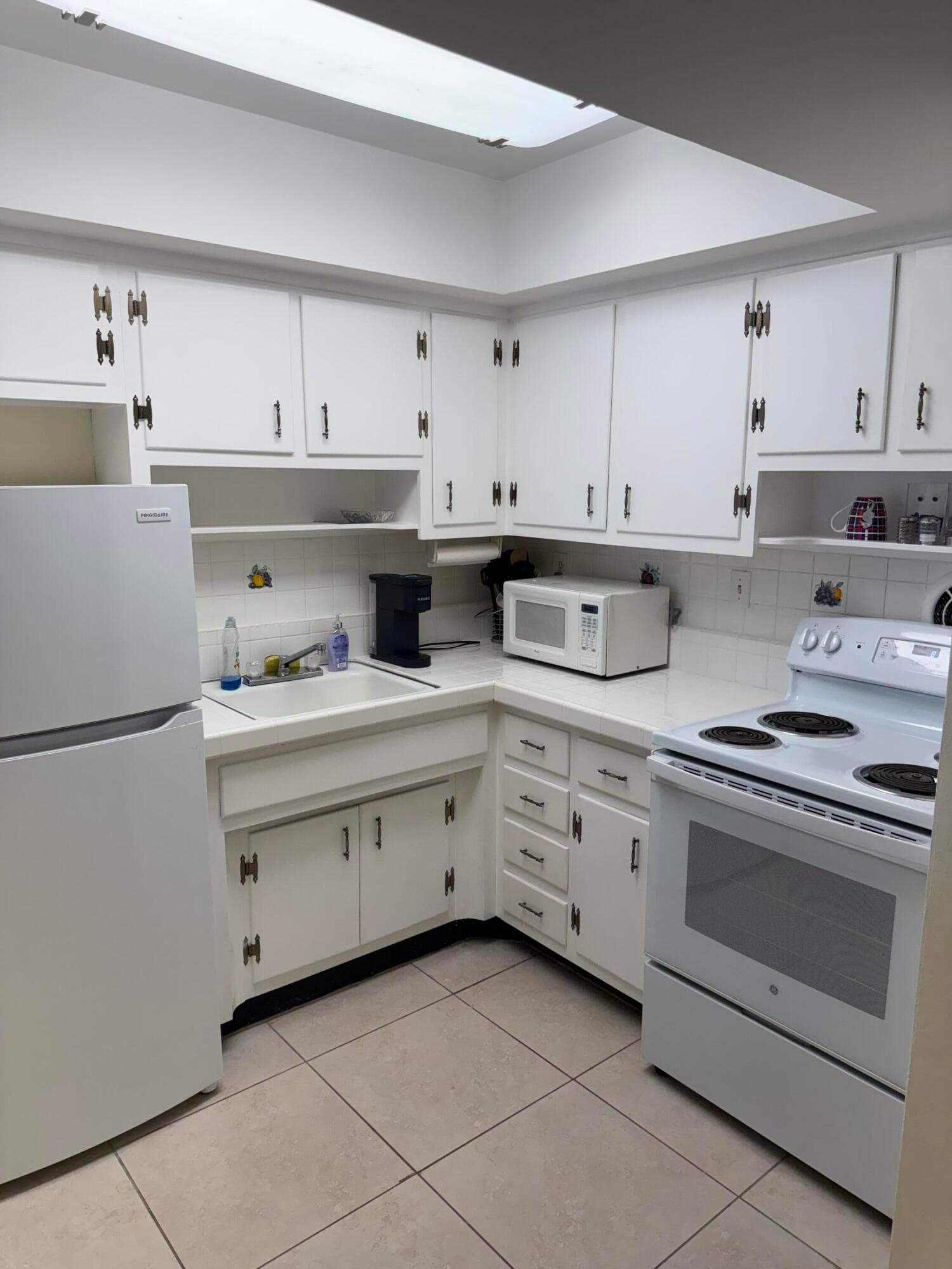 2841 NE 32nd Street 2, Fort Lauderdale, FL 33306 — photo 27 of 28