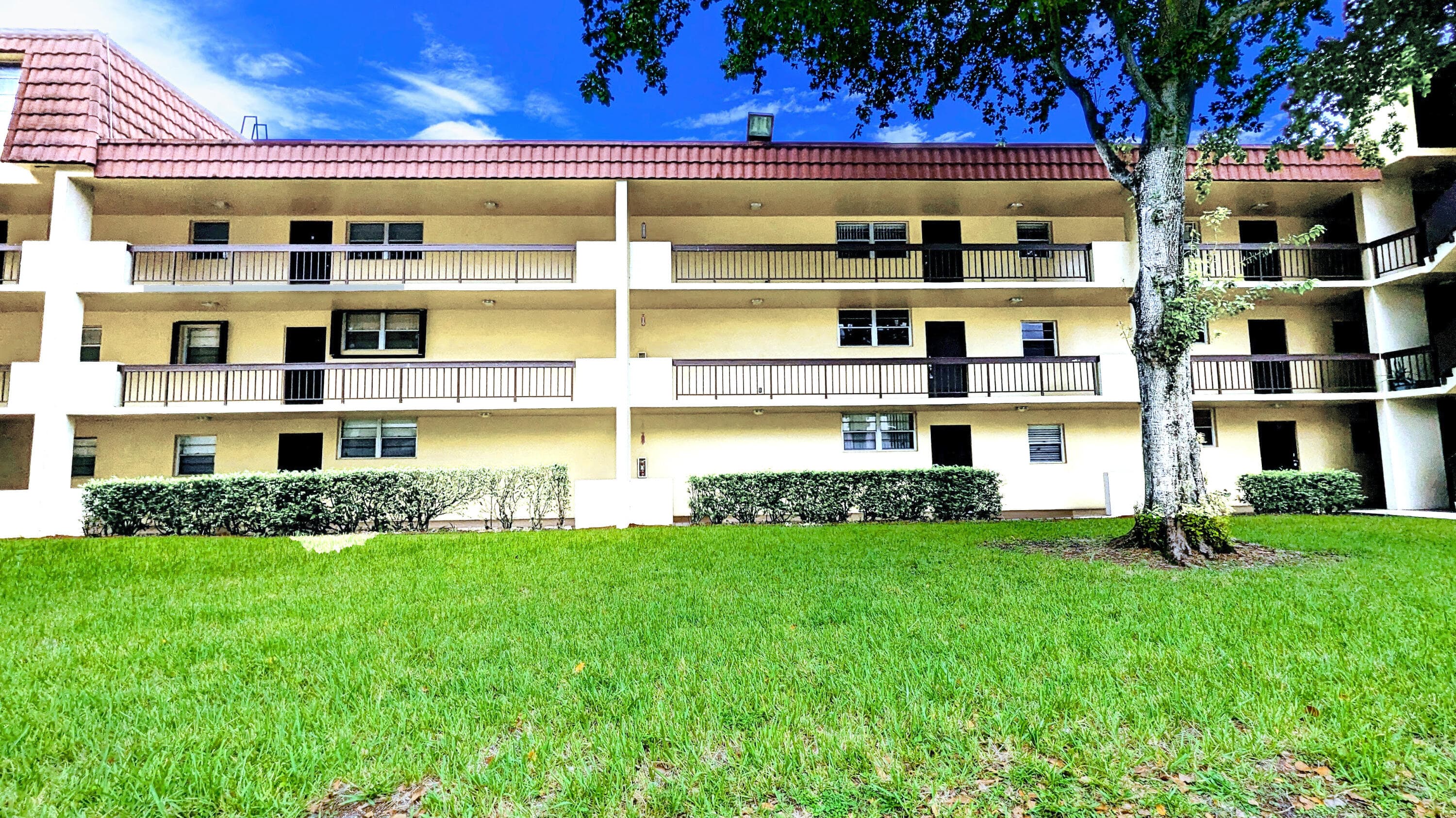3253 Foxcroft Road 210, Miramar, FL 33025 — photo 7 of 39