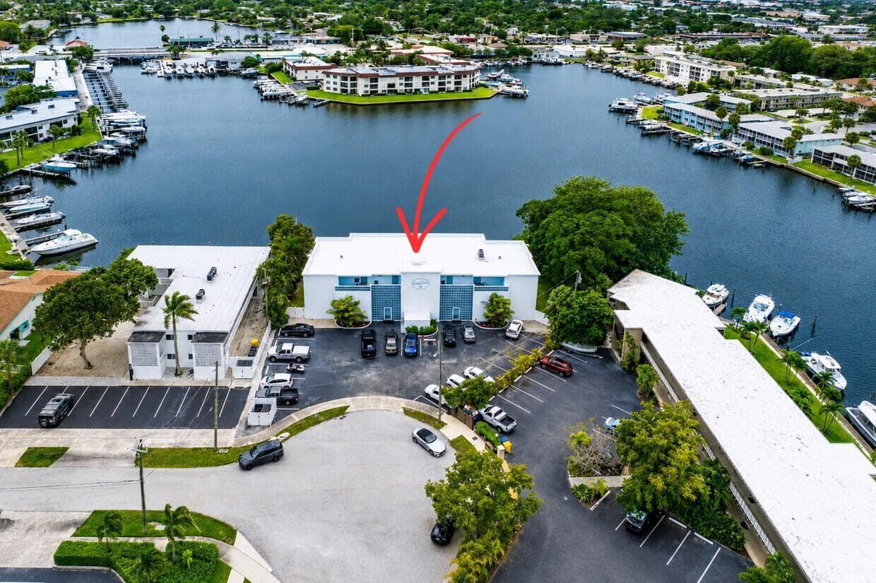 628 Southwind Circle, North Palm Beach, FL 33408 — photo 1 of 35