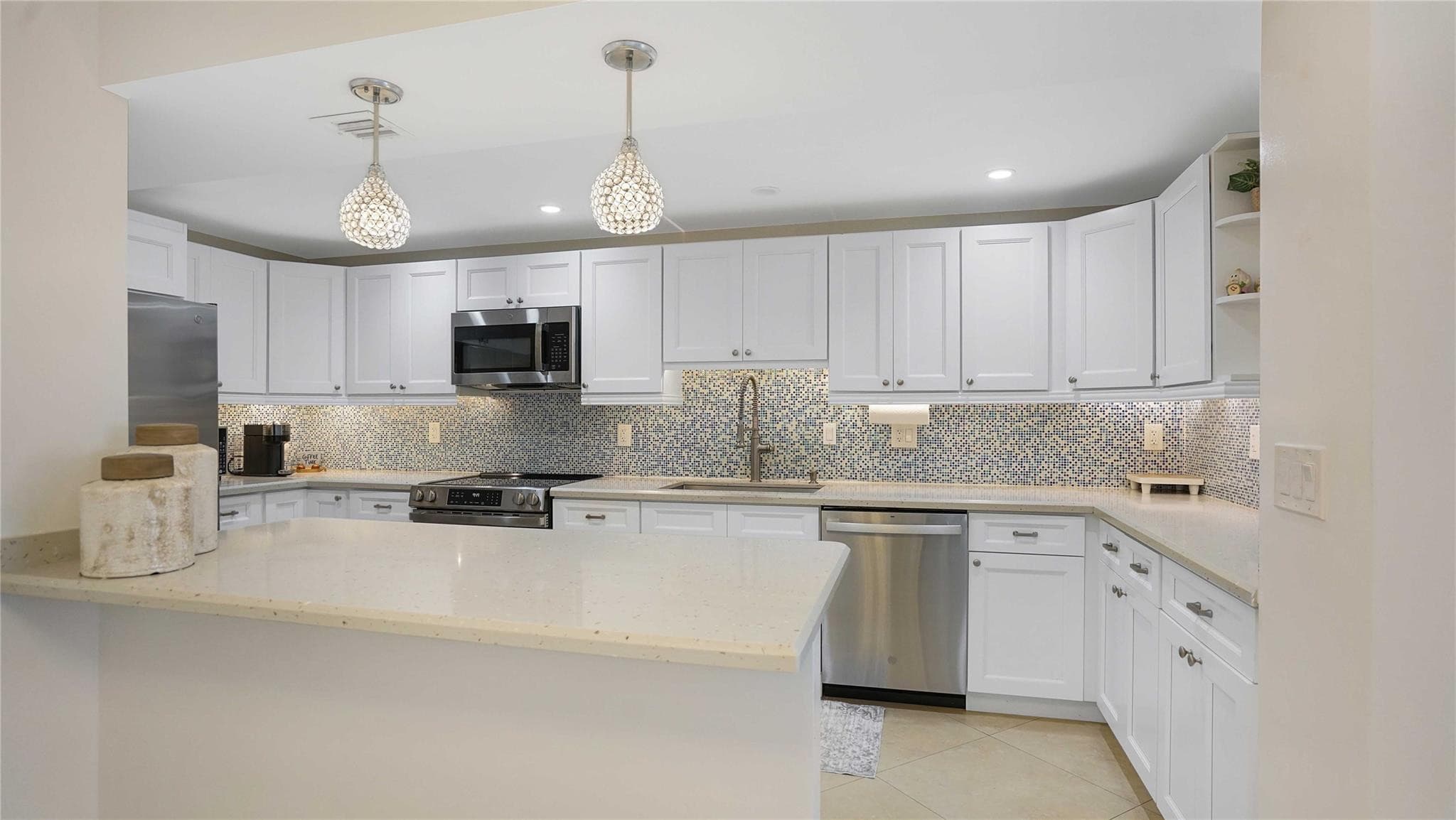 3430 Galt Ocean Drive 802, Fort Lauderdale, FL 33308 — photo 4 of 55