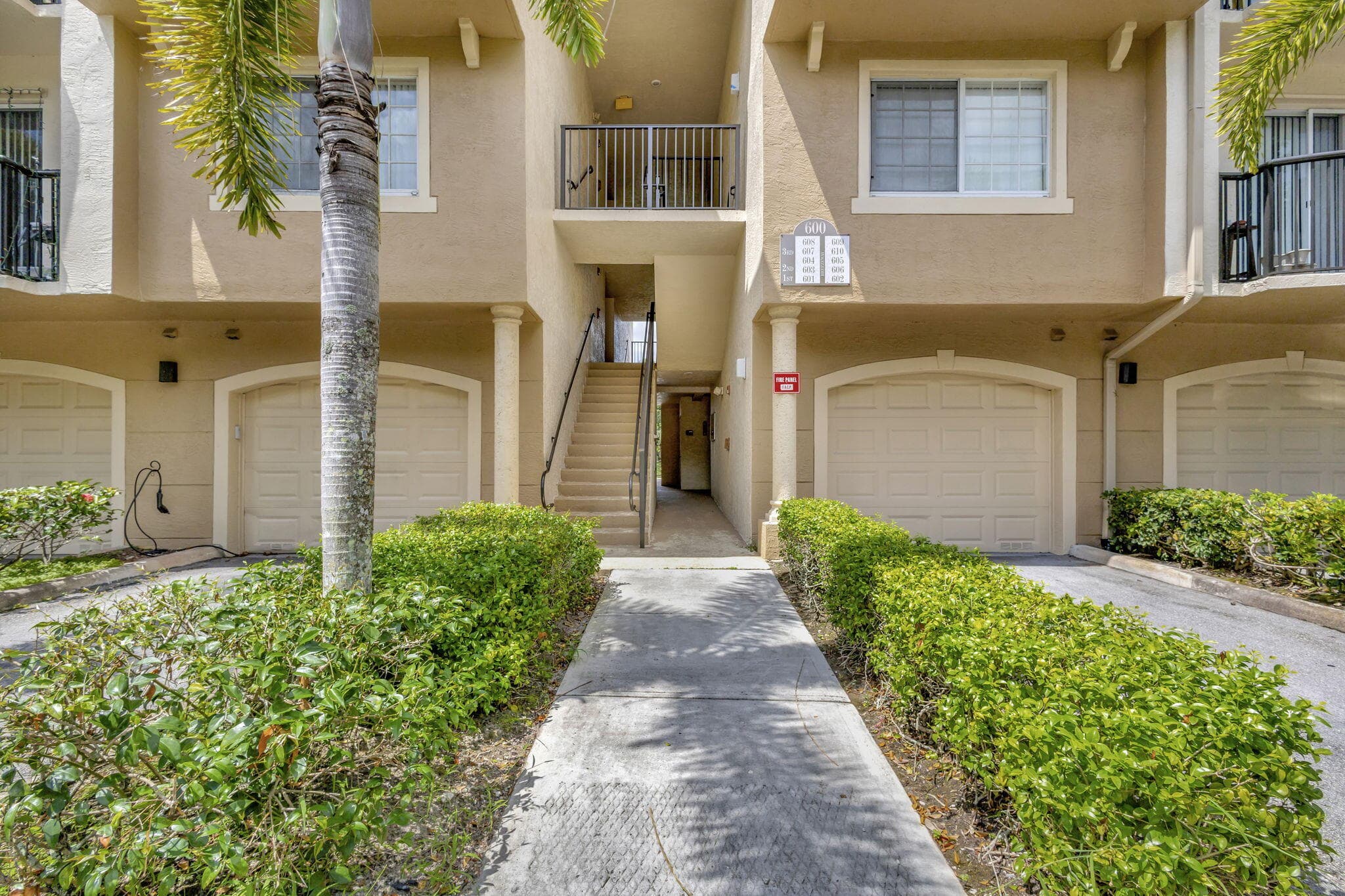 600 N Crestwood Ct Court N 609, Royal Palm Beach, FL 33411 — photo 30 of 44