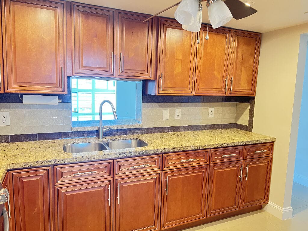 301 SE 3rd Street 606, Dania Beach, FL 33004 — photo 4 of 25