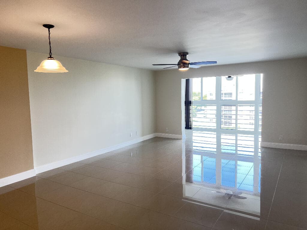 301 SE 3rd Street 606, Dania Beach, FL 33004 — photo 7 of 25
