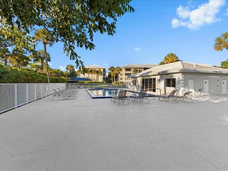 3501 Village Boulevard 406, West Palm Beach, FL 33409 — photo 24 of 25