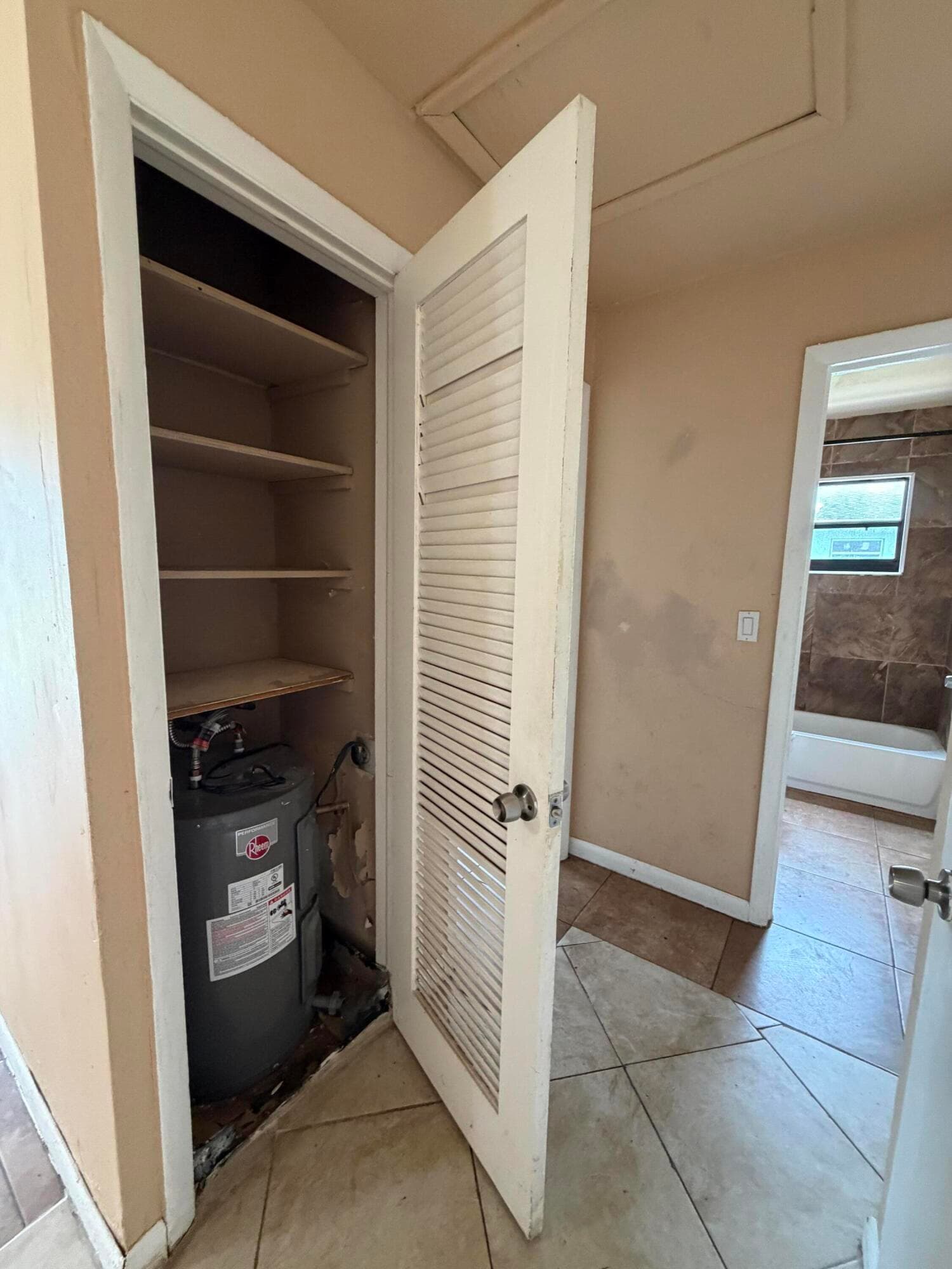 3243 Grove Road, Boynton Beach, FL 33435 — photo 11 of 33