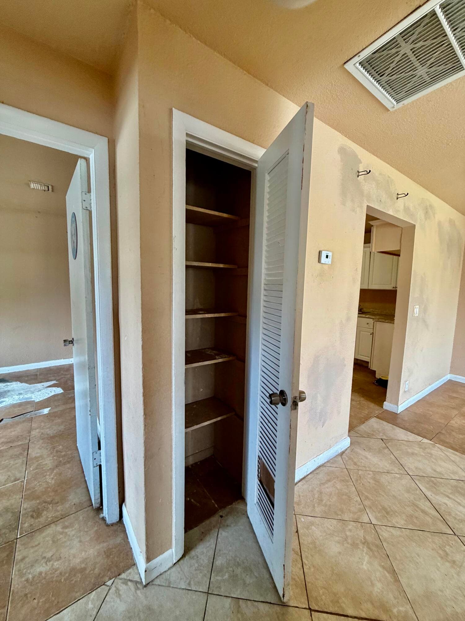 3243 Grove Road, Boynton Beach, FL 33435 — photo 13 of 33