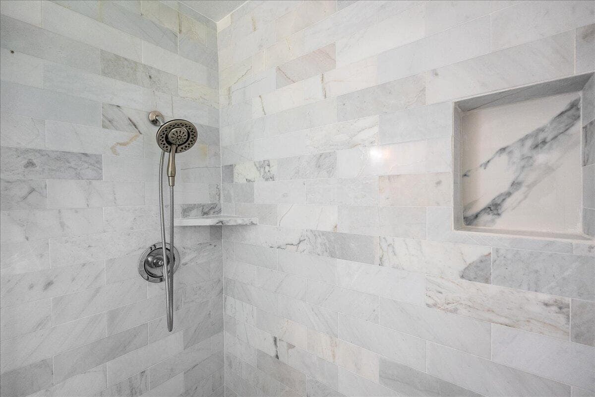 2066 SE 5th Ct Court SE, Vero Beach, FL 32962 — photo 28 of 52