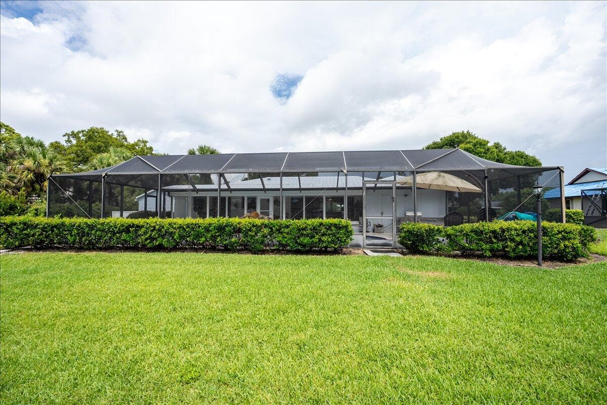 2066 SE 5th Ct Court SE, Vero Beach, FL 32962 — photo 48 of 52
