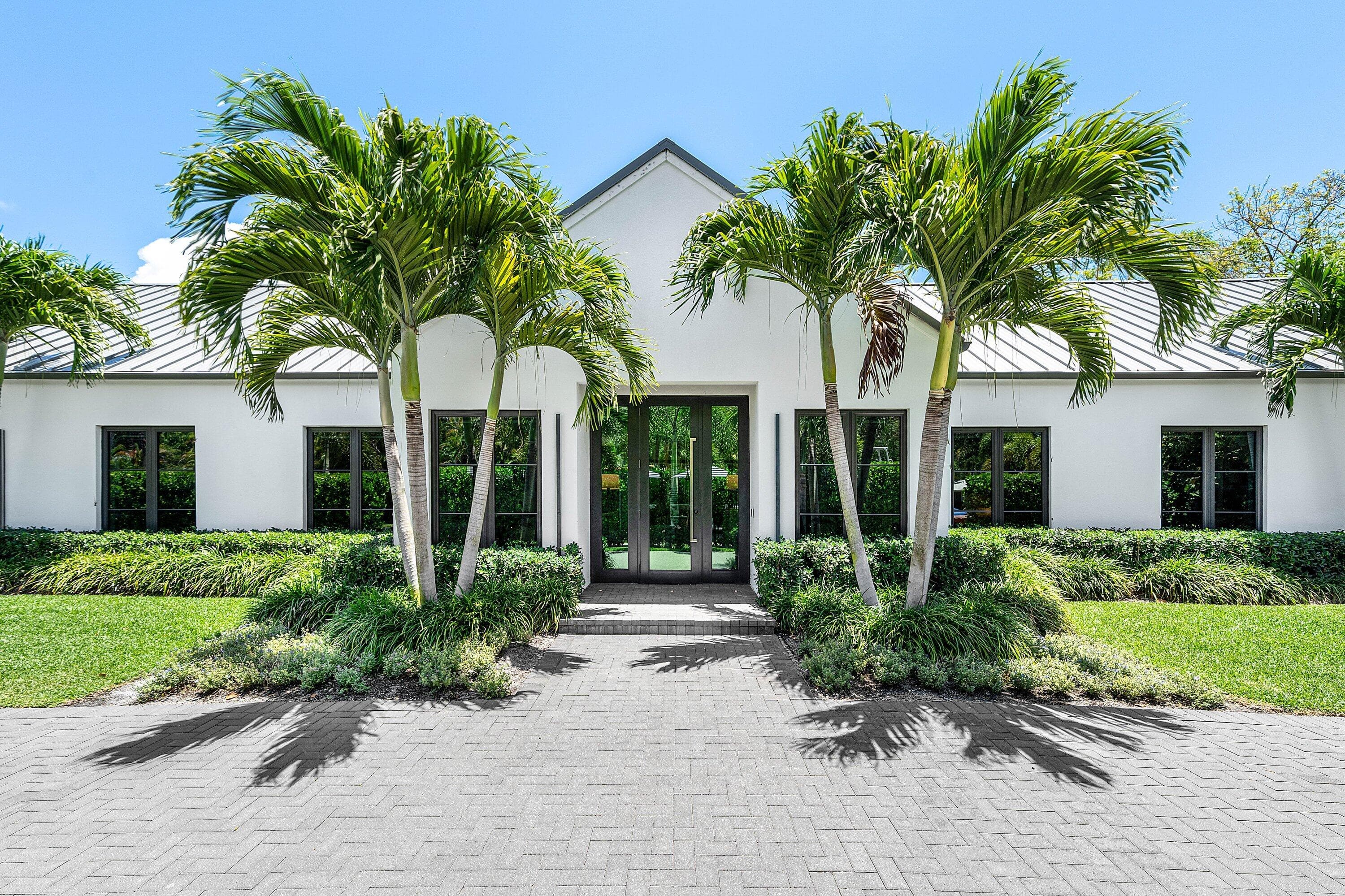 1275 N Swinton Avenue, Delray Beach, FL 33444 — photo 4 of 95