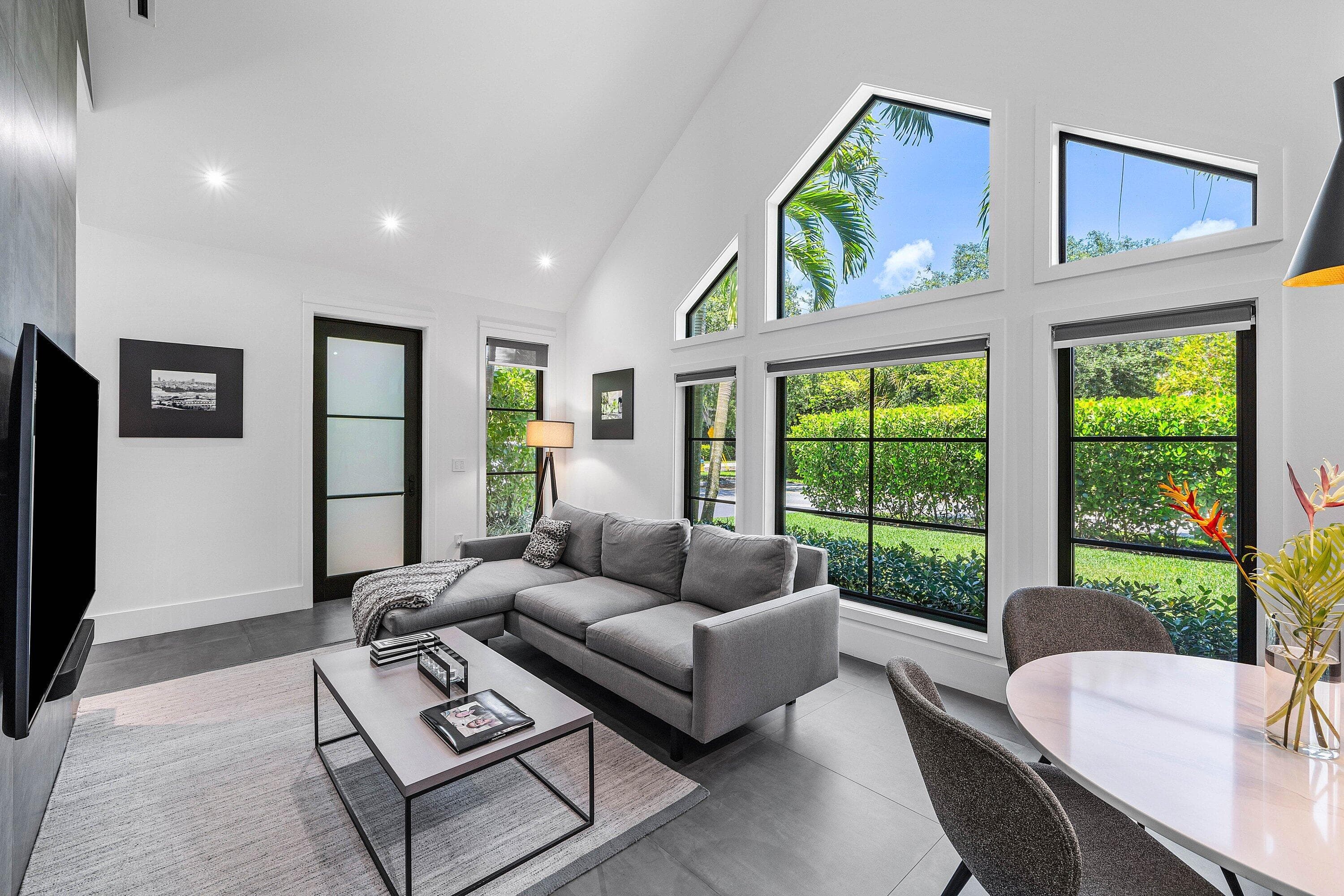 1275 N Swinton Avenue, Delray Beach, FL 33444 — photo 37 of 95