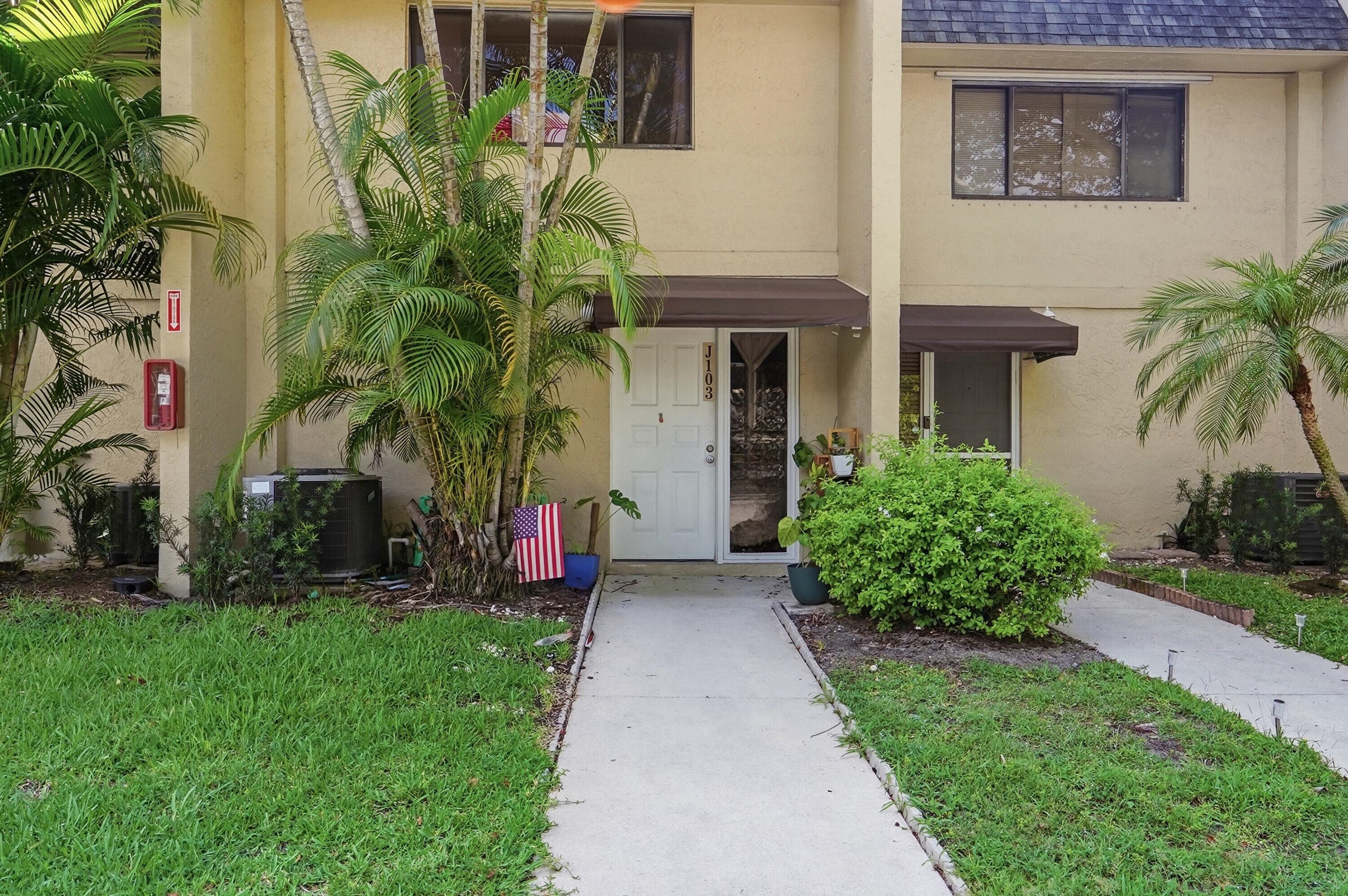 81 Deer Creek Road 103, Deerfield Beach, FL 33442 — photo 2 of 16