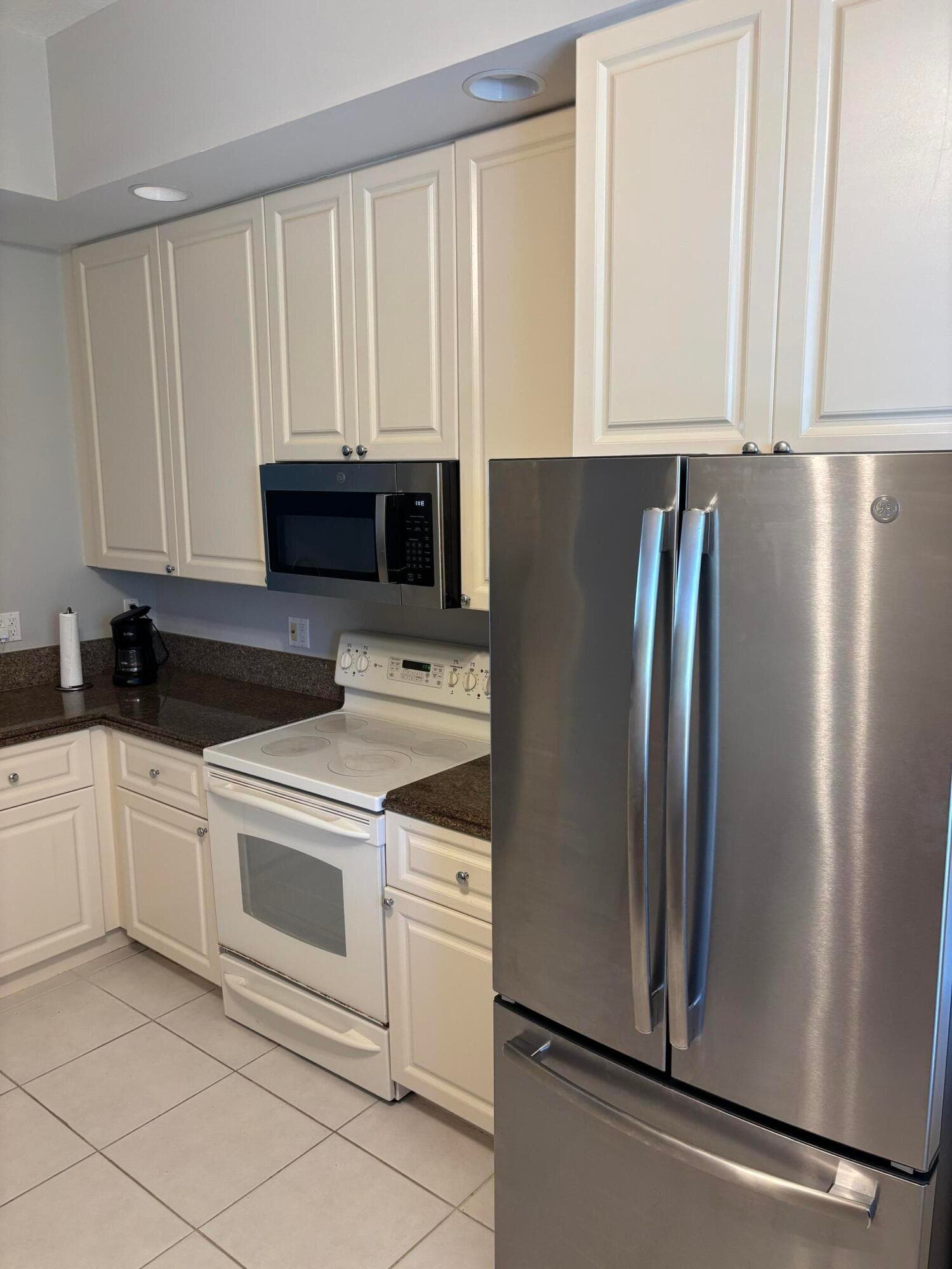 6 E Harbour Isle Dr Drive E 205, Fort Pierce, FL 34949 — photo 21 of 34
